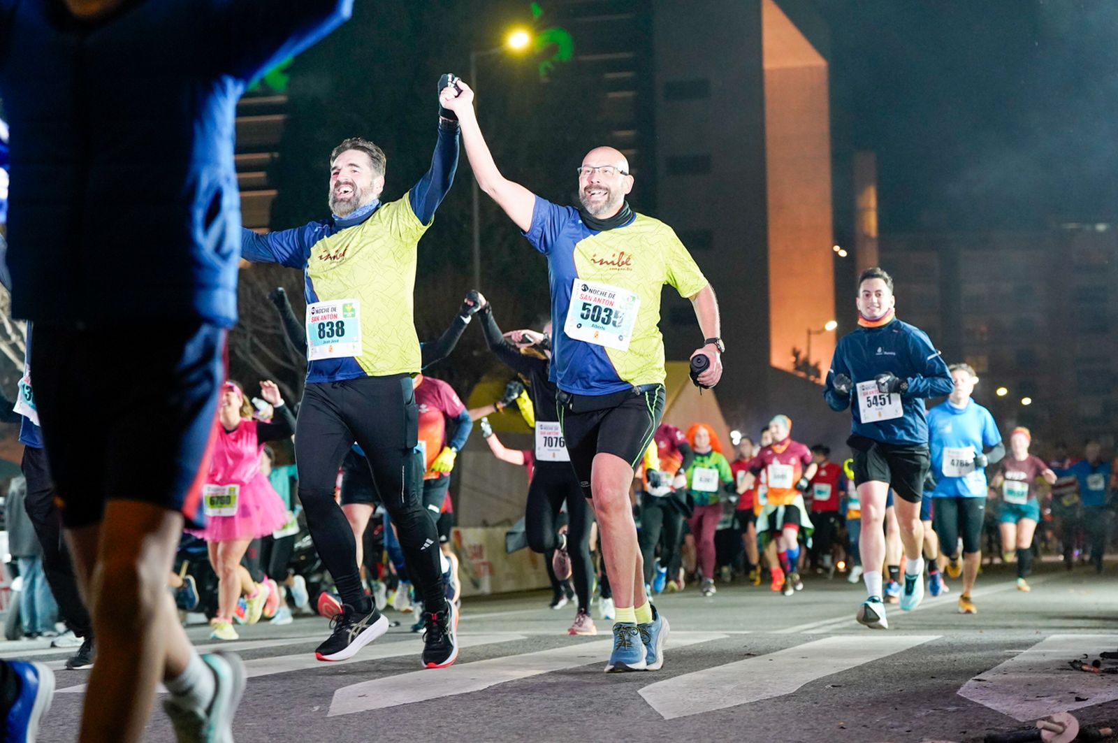 En imágenes: búscate en tu llegada a meta de la Carrera de San Antón 2026 (16)