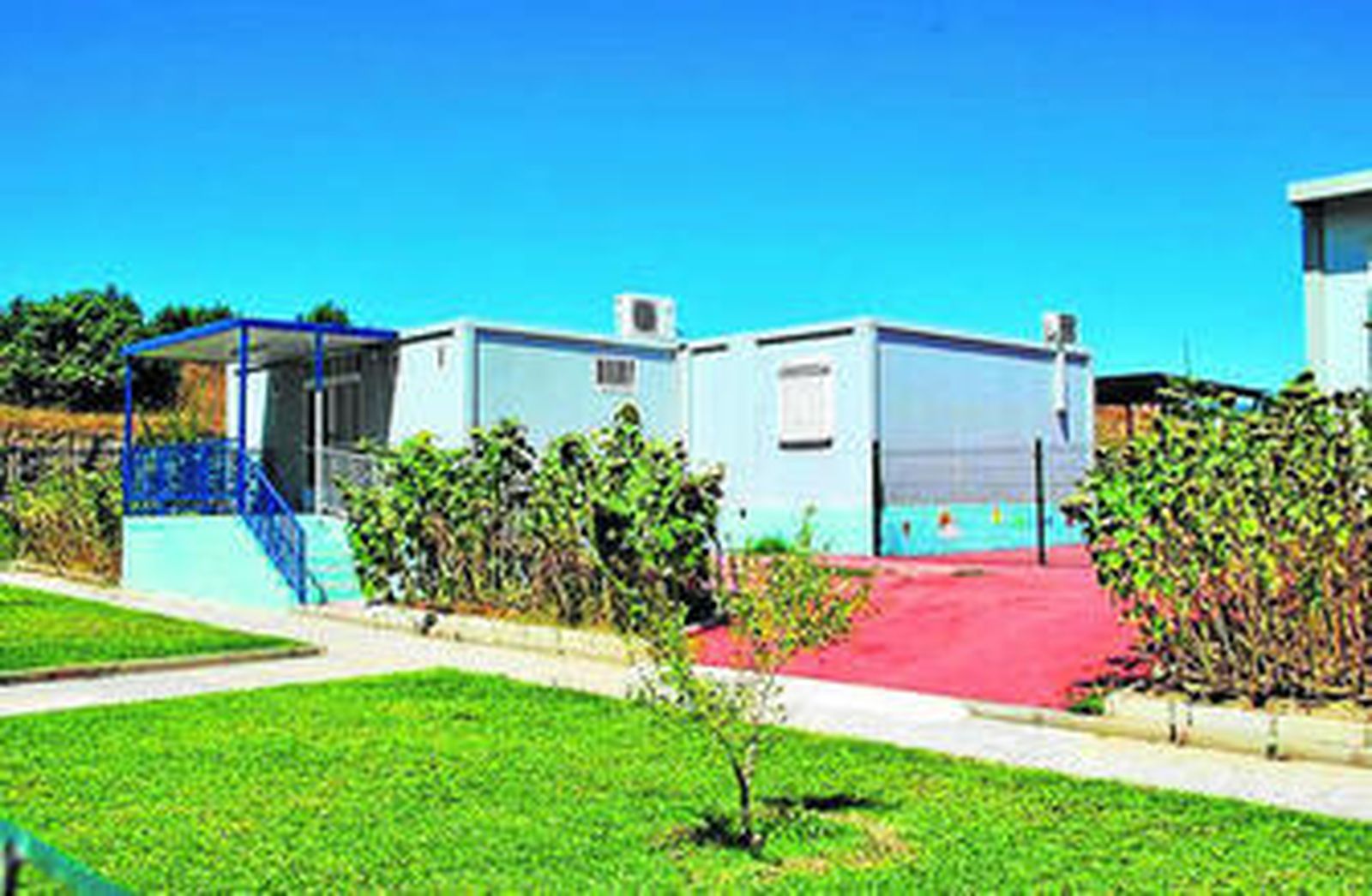 Aulas prefabricadas en Las Lagunas.