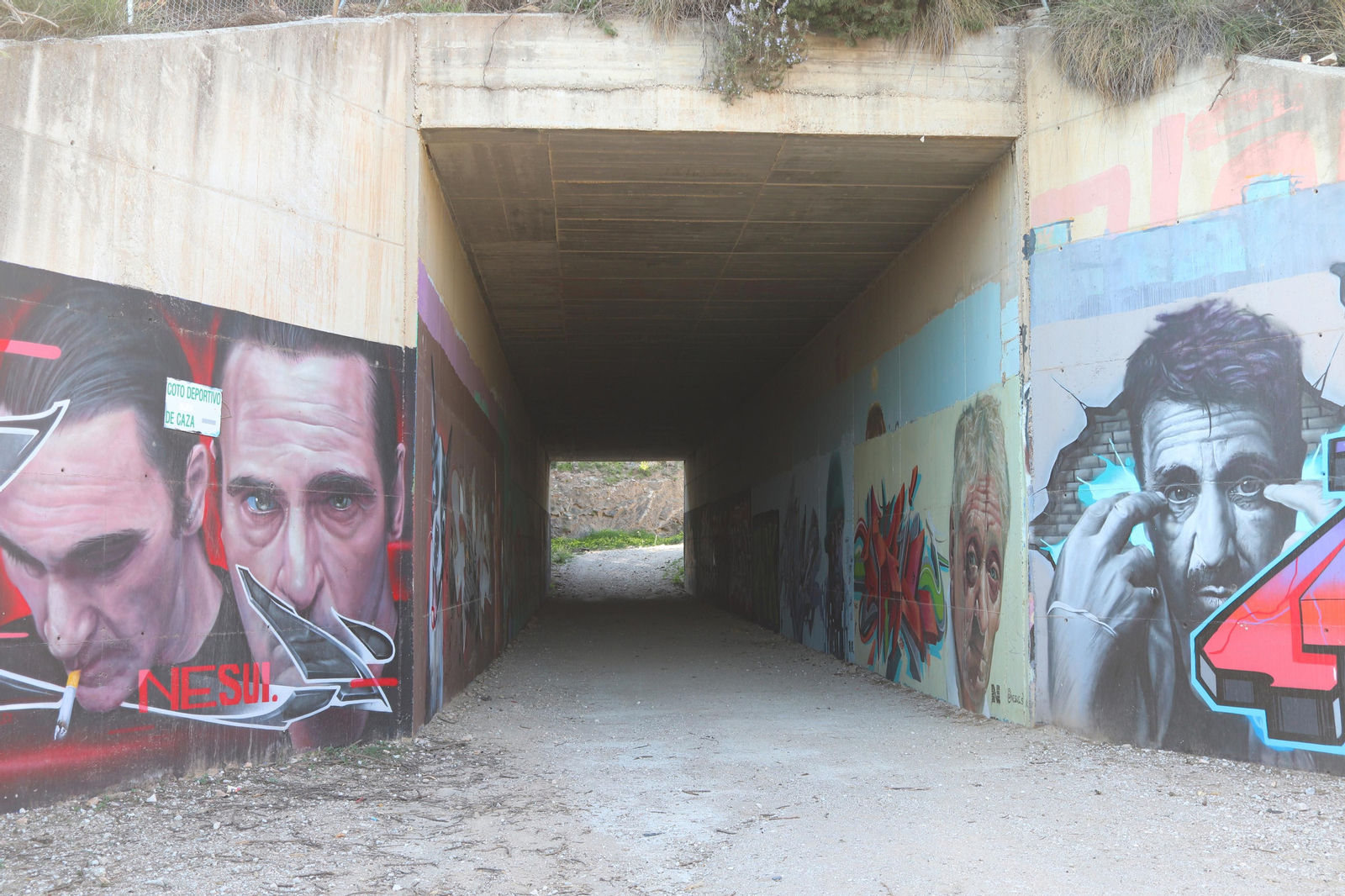 Así es la galería de arte urbano bajo la autovia de Benalmádena Así es la galería de arte urbano bajo la autovia de Benalmádena