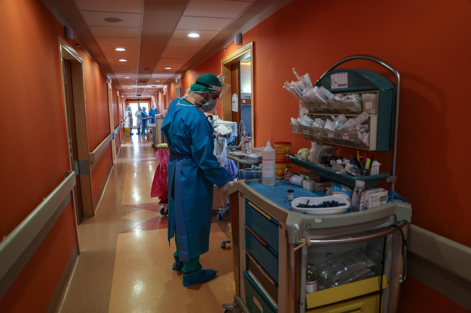 Personal sanitario en un hospital de Roma.