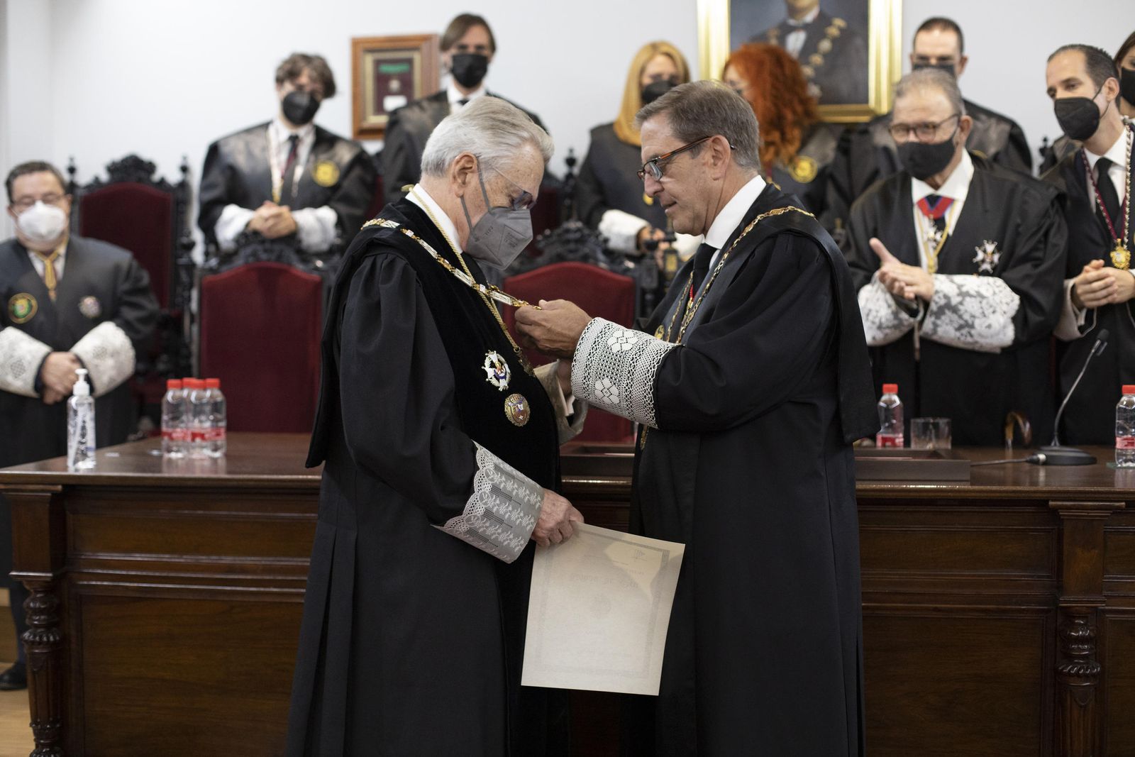 Fotos: Un homenaje del Colegio de Abogados por estar al servicio de la Abogacía de Granada