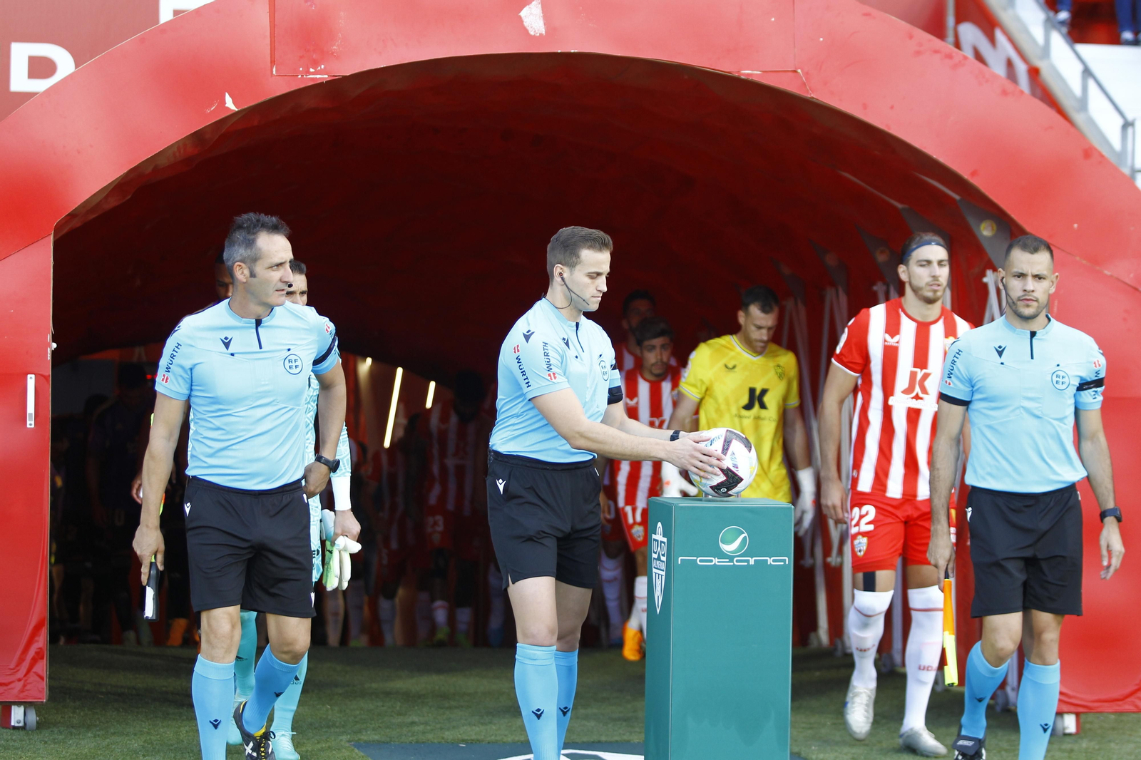 Imágenes del partido U.D. Almería-Real Valladolid C.F.