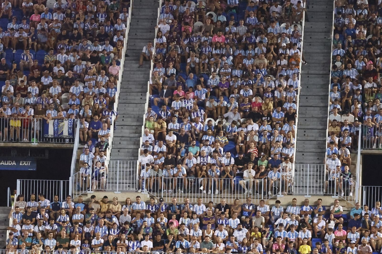 Búscate en las gradas de La Rosaleda en el Málaga CF-Real Sociedad B