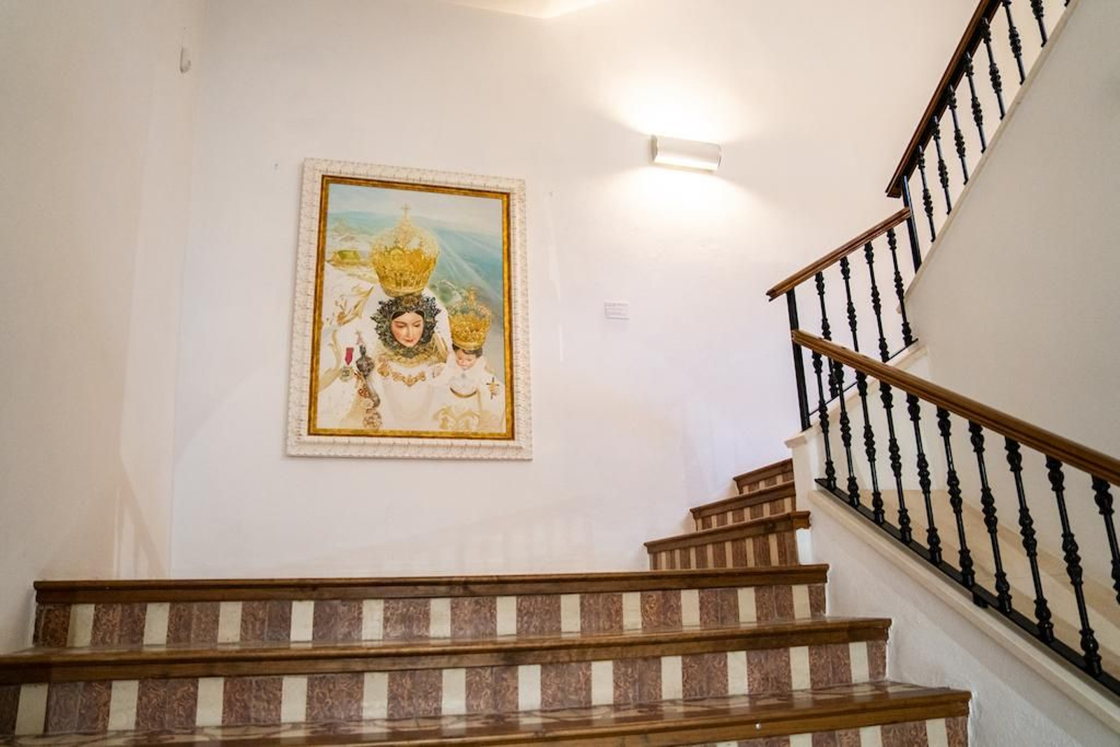 'Araceli en el arte', la exposición por el aniversario de la coronación canónica de la patrona de Lucena, en imágenes