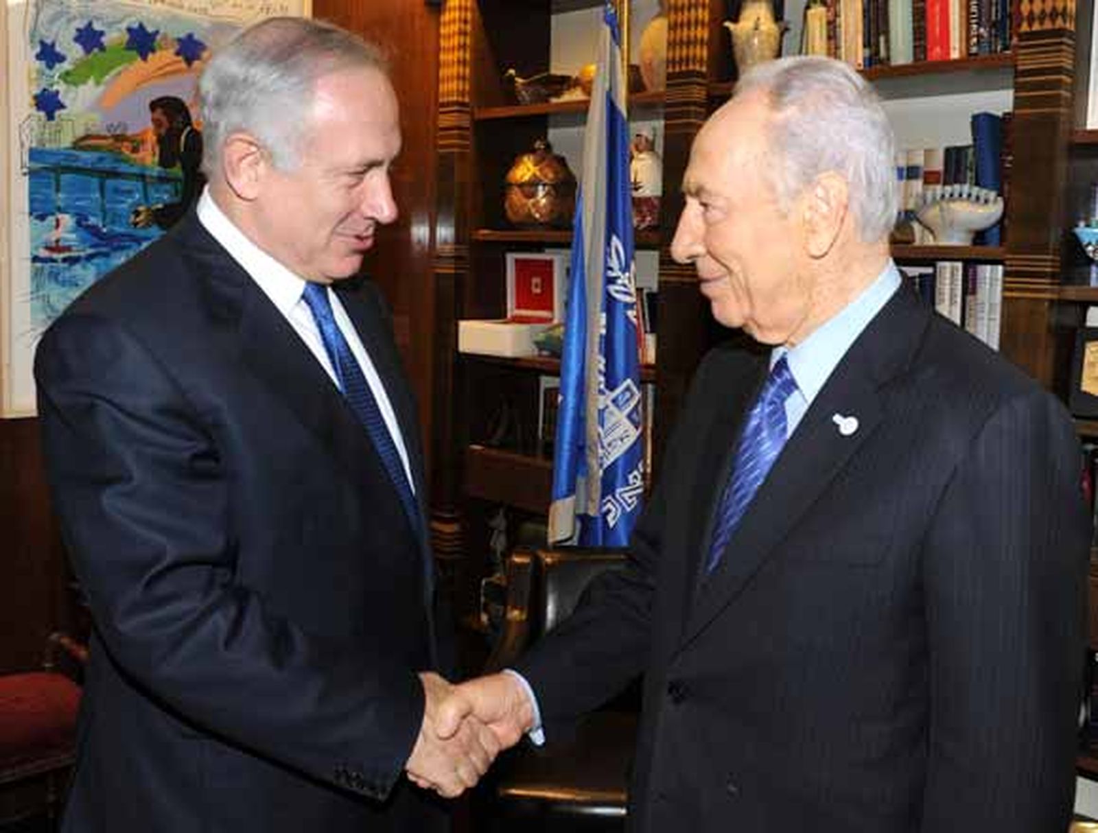 Peres encarga al derechista Netanyahu la misión de formar gobierno