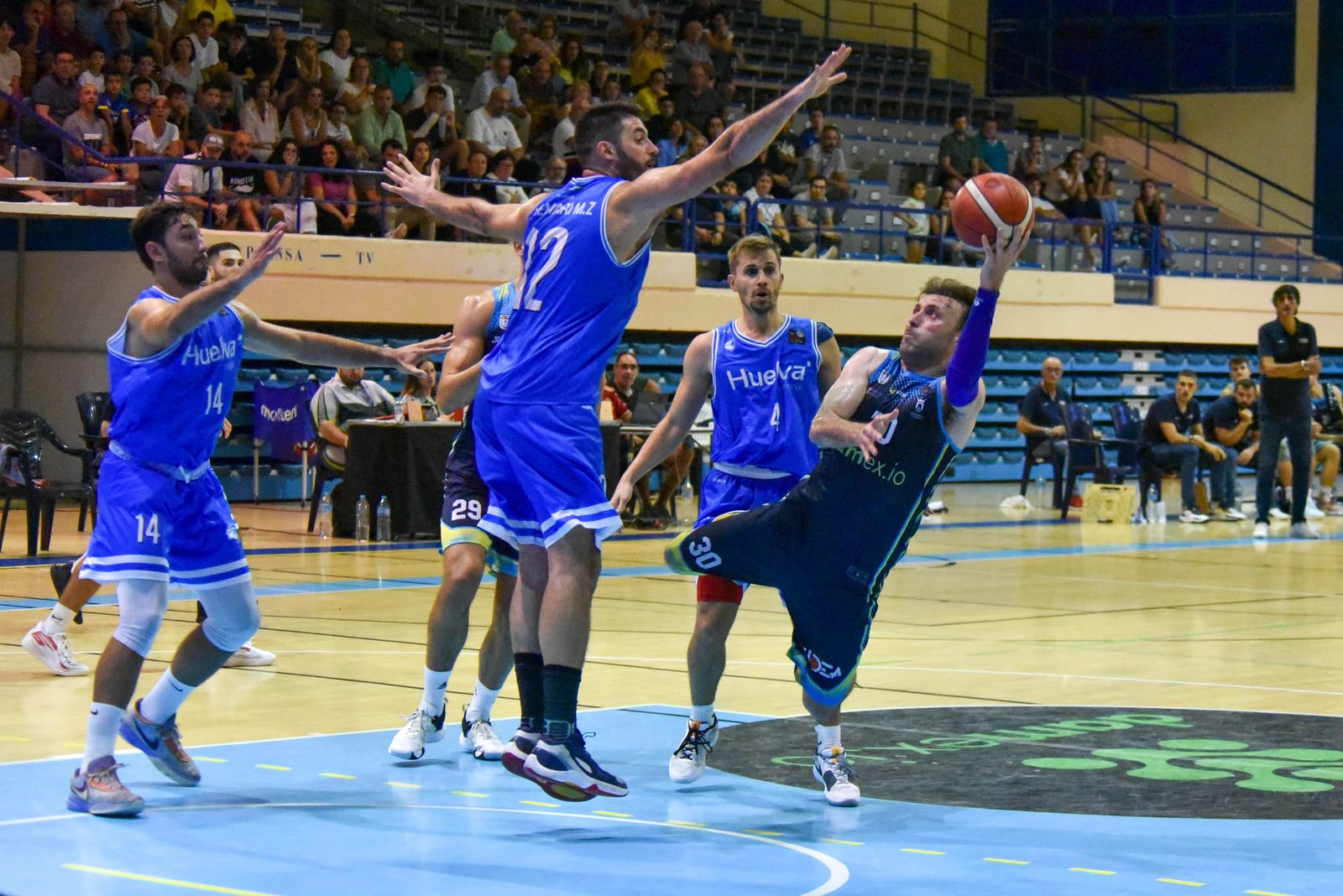 Las fotos del Udea - Ciudad de Huelva de la Copa Diputación de baloncesto
