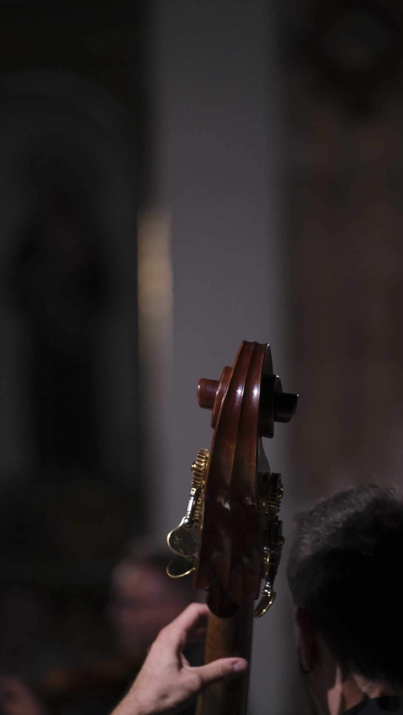 Concierto de la OCAL y del violinista Jesús Reina en Vélez Blanco, en imágenes