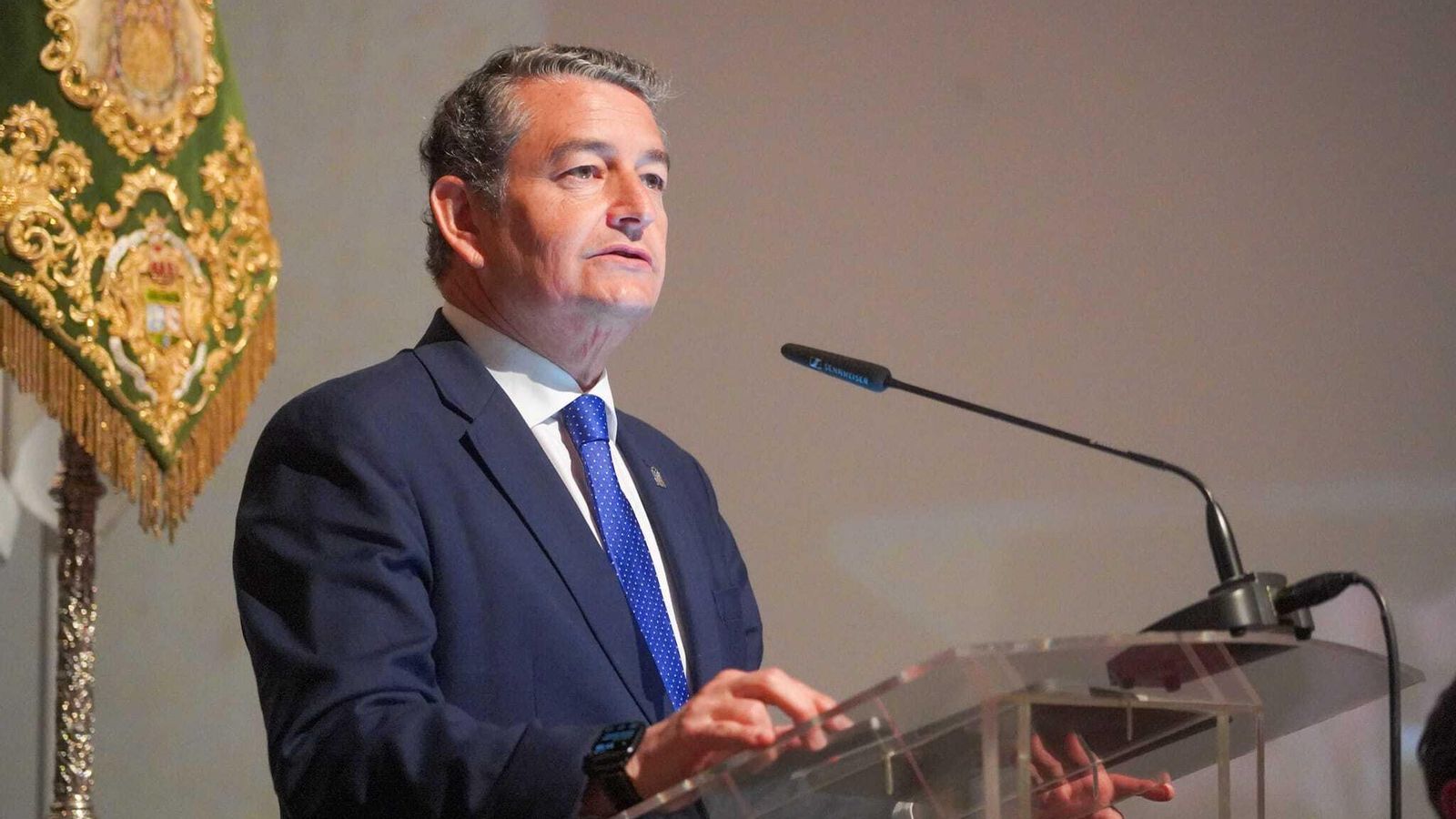 El consejero de Presidencia, Antonio Sanz, en la asamblea regional de Hermandades del Rocío El consejero de Presidencia, Antonio Sanz, en la asamblea regional de Hermandades del Rocío