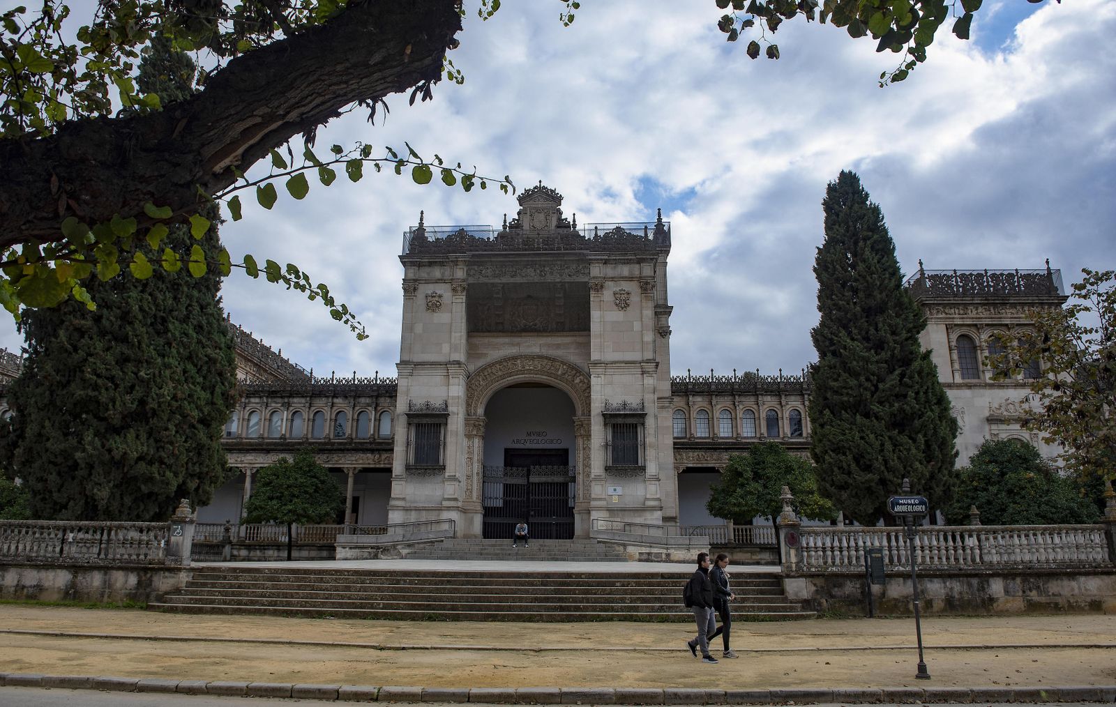 El Pabellón Renacentista que forma parte de la Plaza de América, emblema de la Exposición del 29.