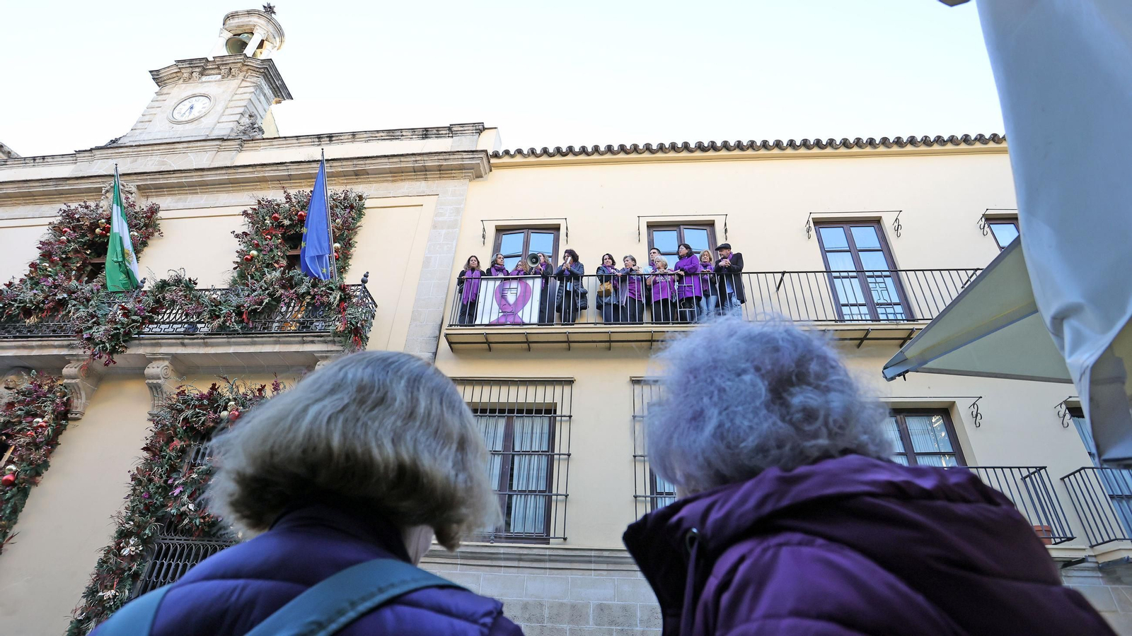 Imágenes de la manifestación del 25N 2024 en Jerez