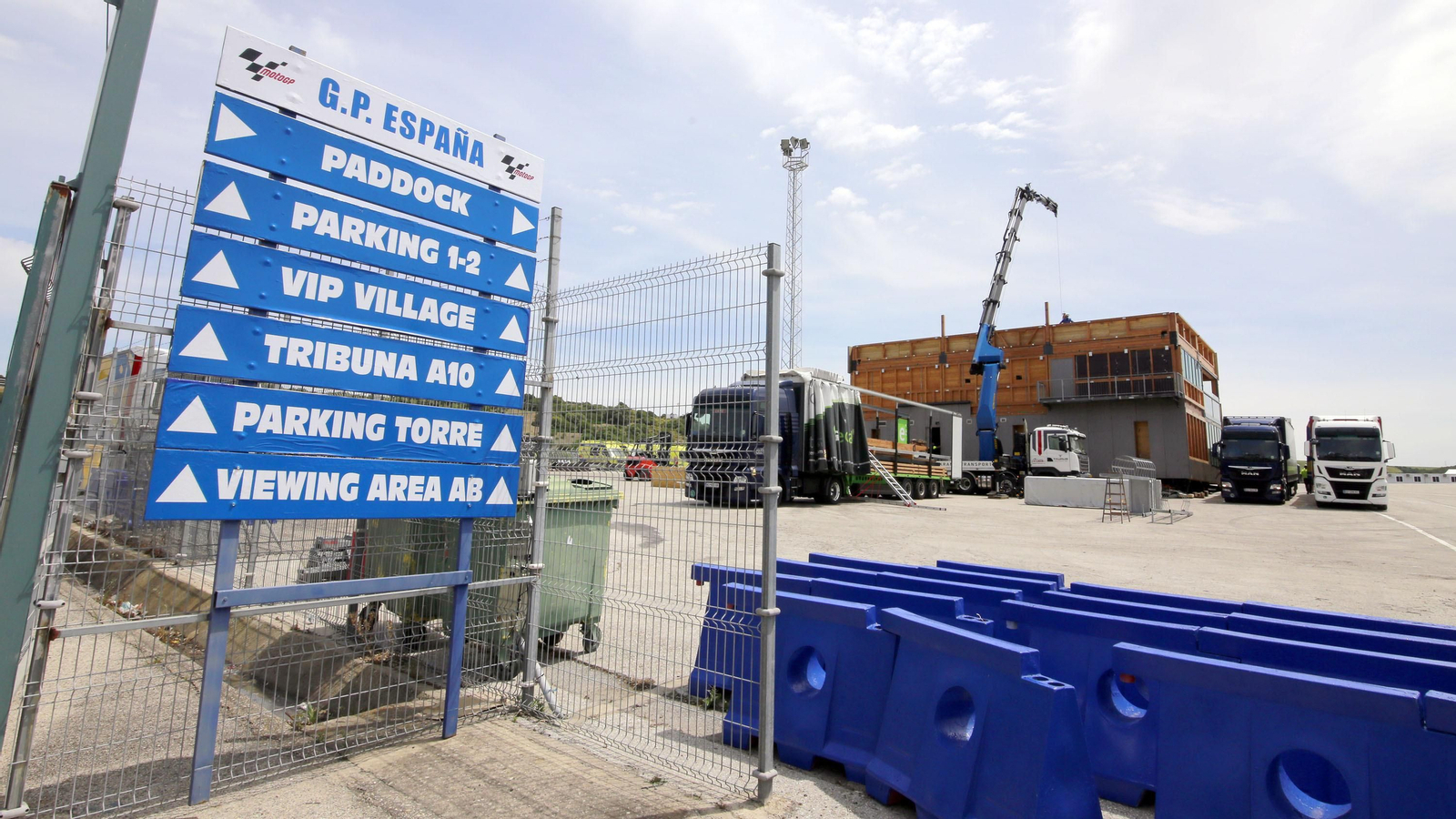 Preparativos en el Circuito de Jerez - Ángel Nieto