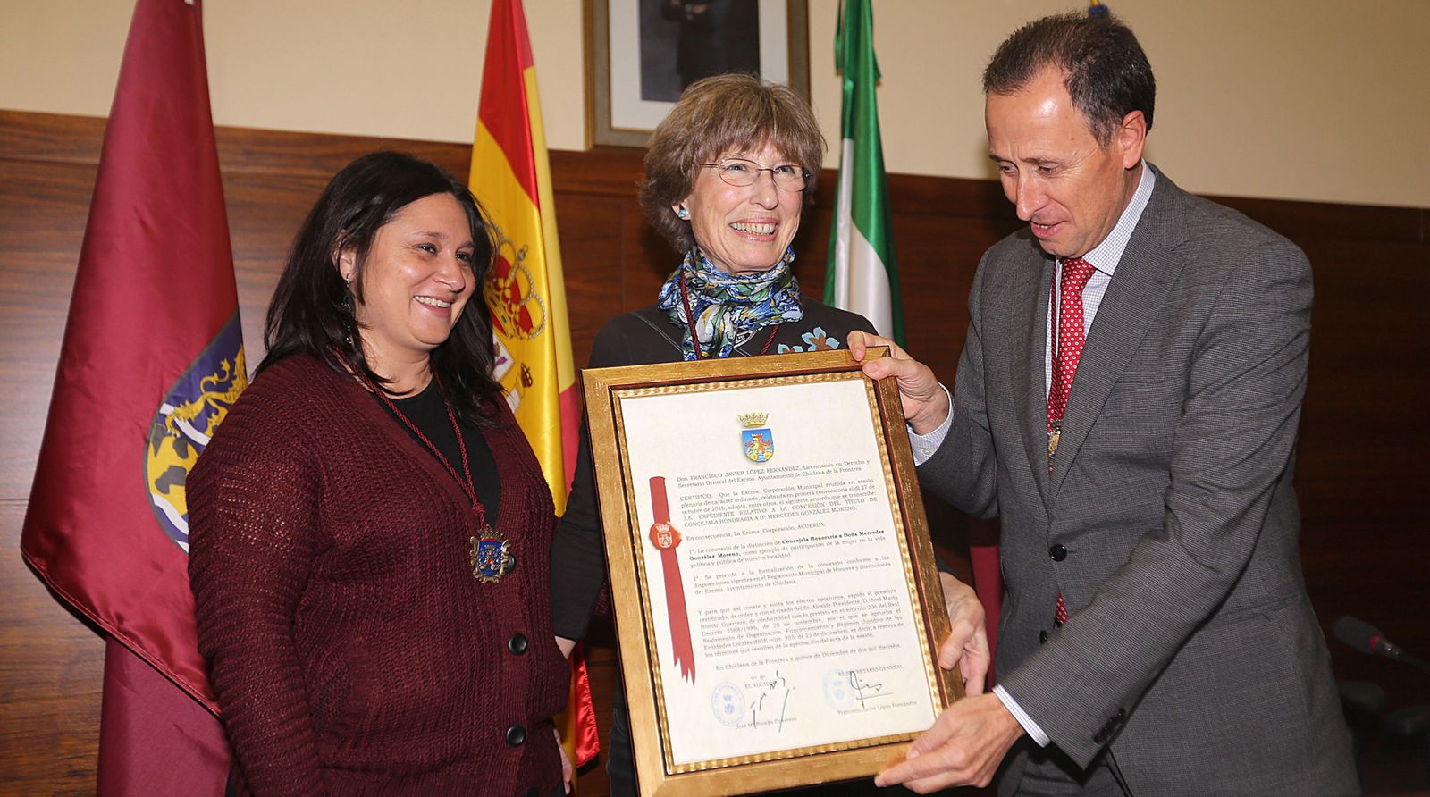 Reconocimiento institucional a Mercedes González