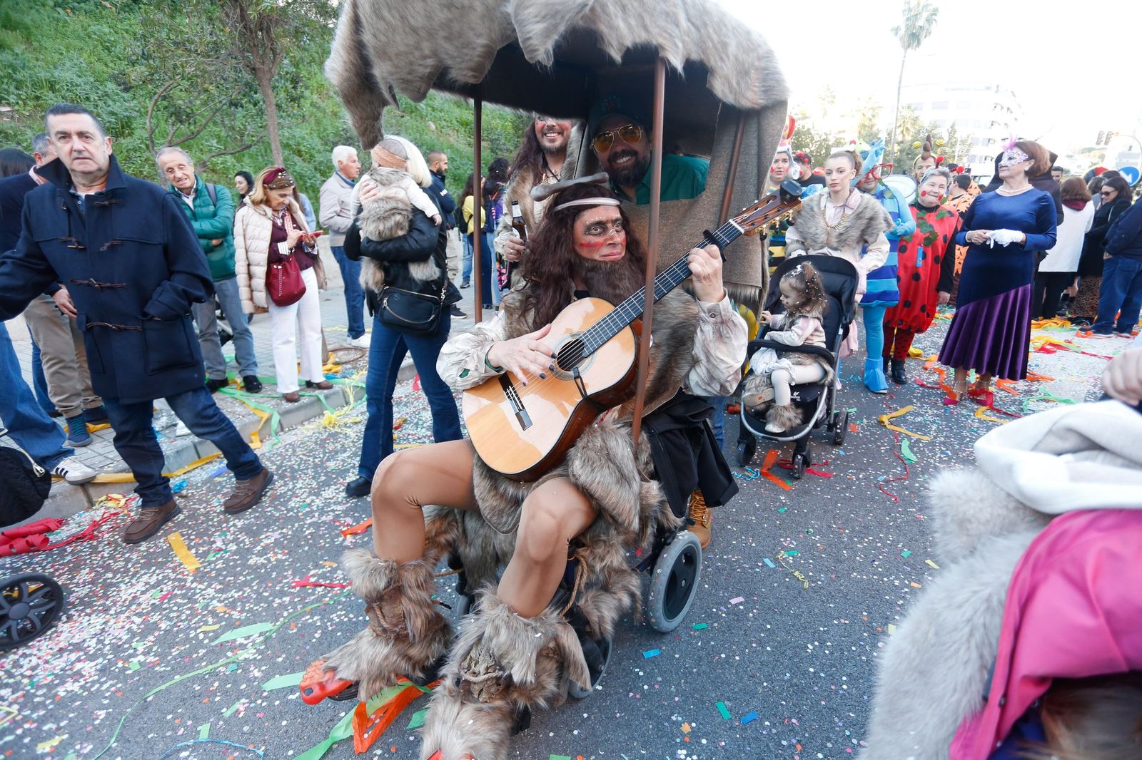 Búscate en las fotos de la cabalgata del Carnaval de Algeciras 2026