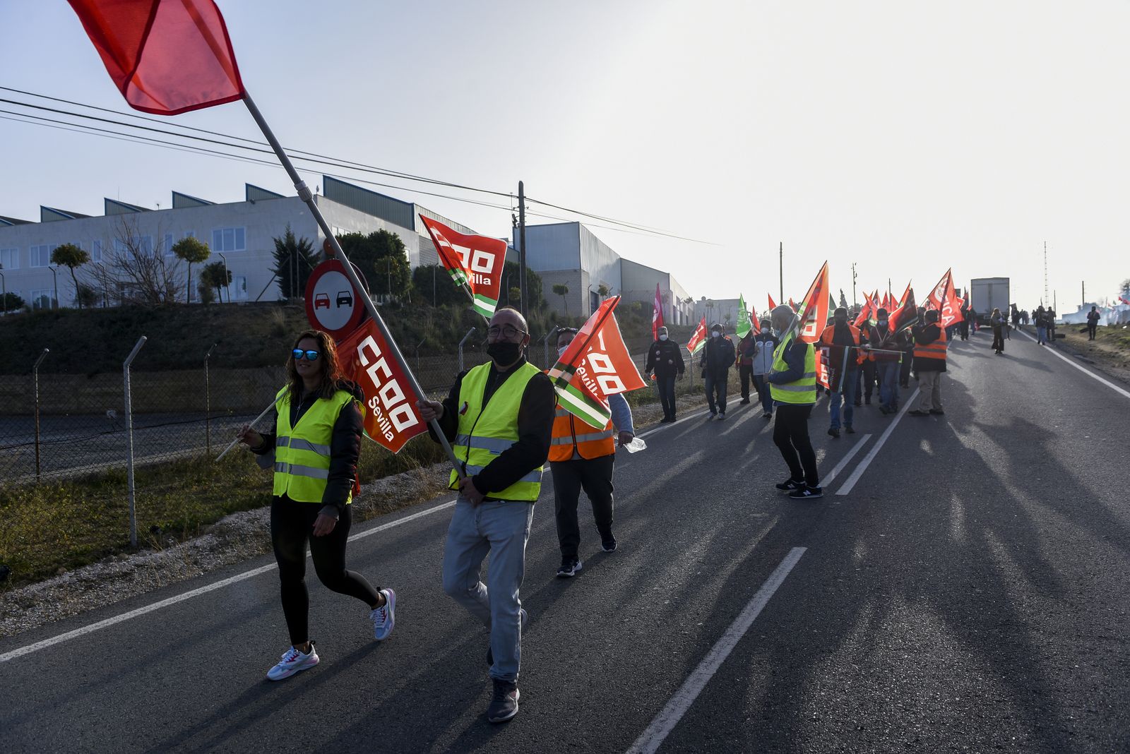 La concentración de trabajadores de la Factoría de Santa Barbara, en imágenes