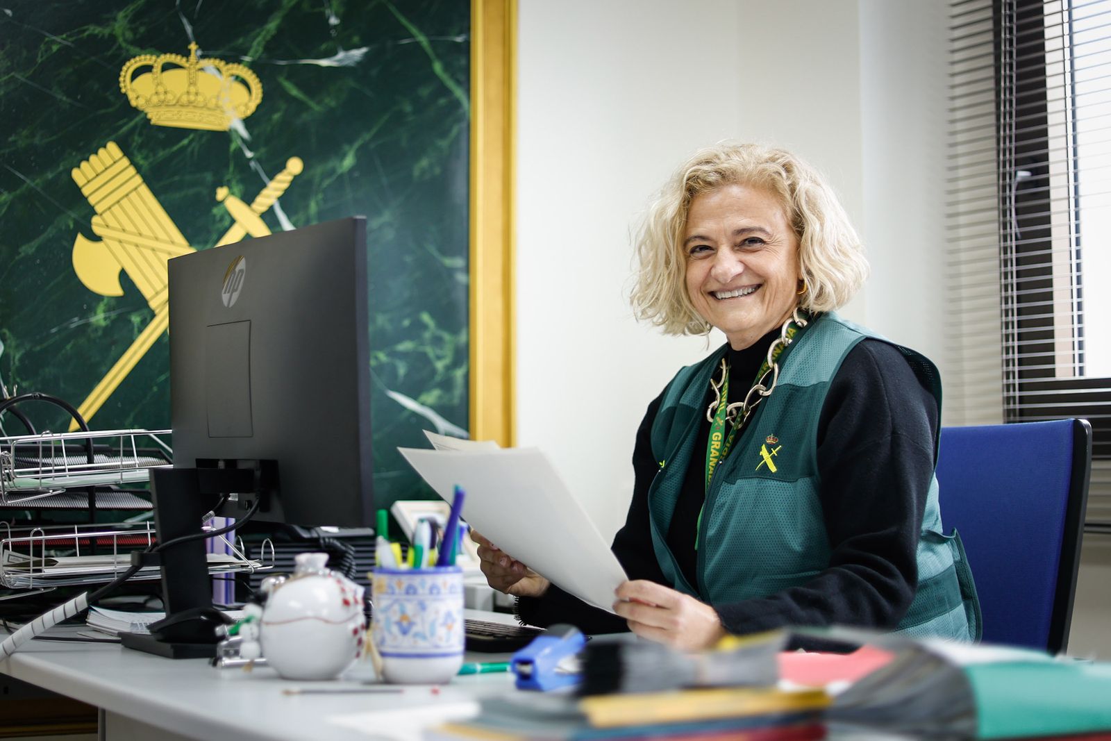 Nuria Roldán, en la Comandancia de la Guardia Civil de Granada