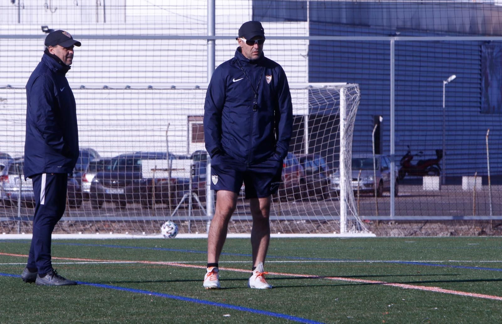 Lopetegui, junto a su ayudante Vicente Peinado.