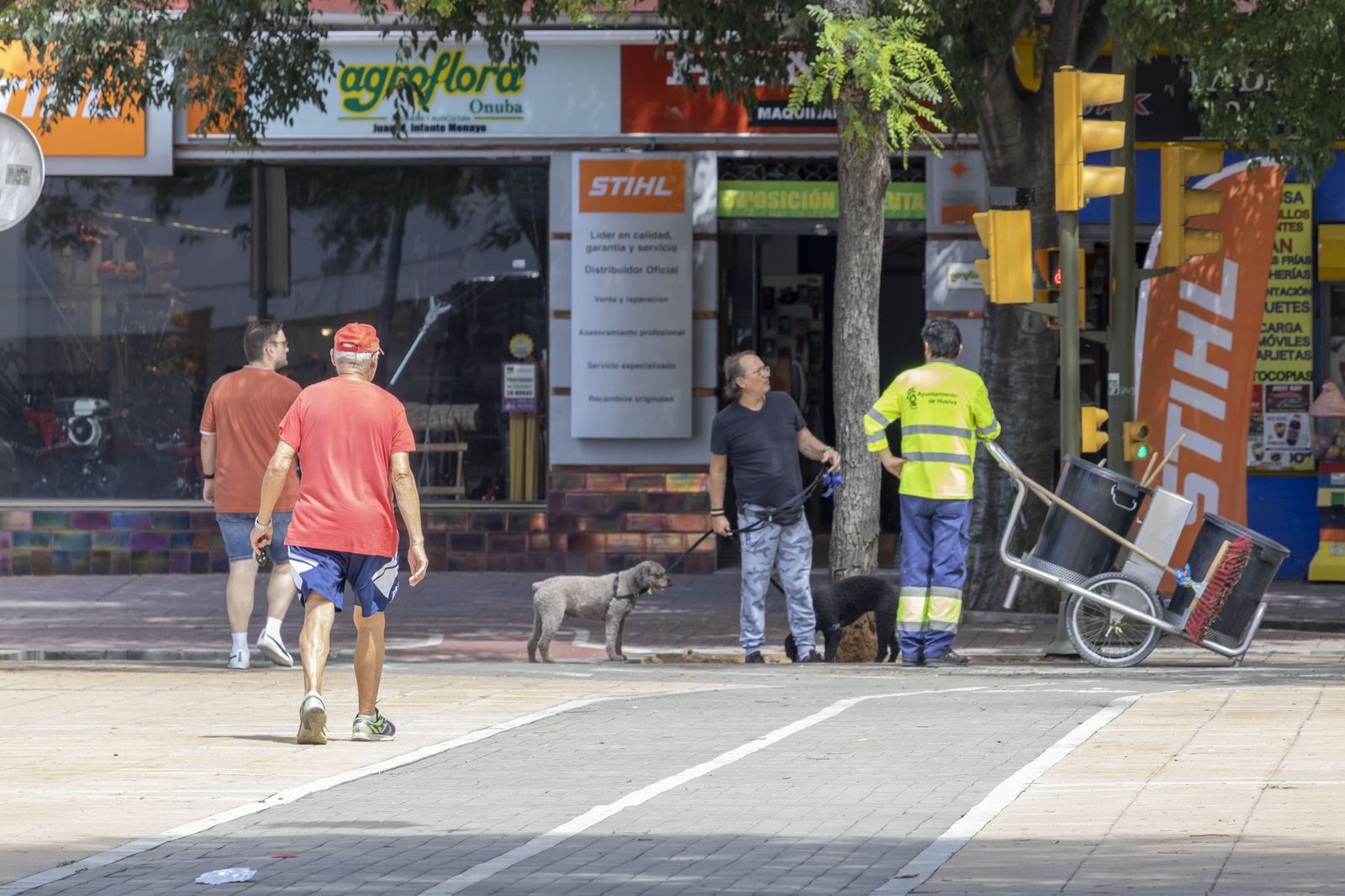 Imágenes del lunes 12 de junio en Huelva