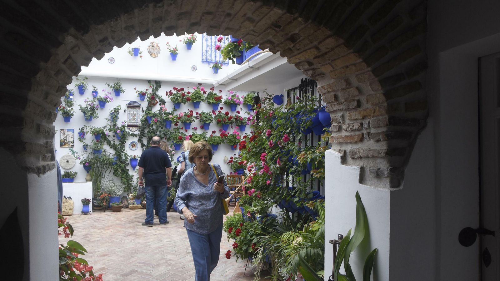 Patio de Guzmanas, 7