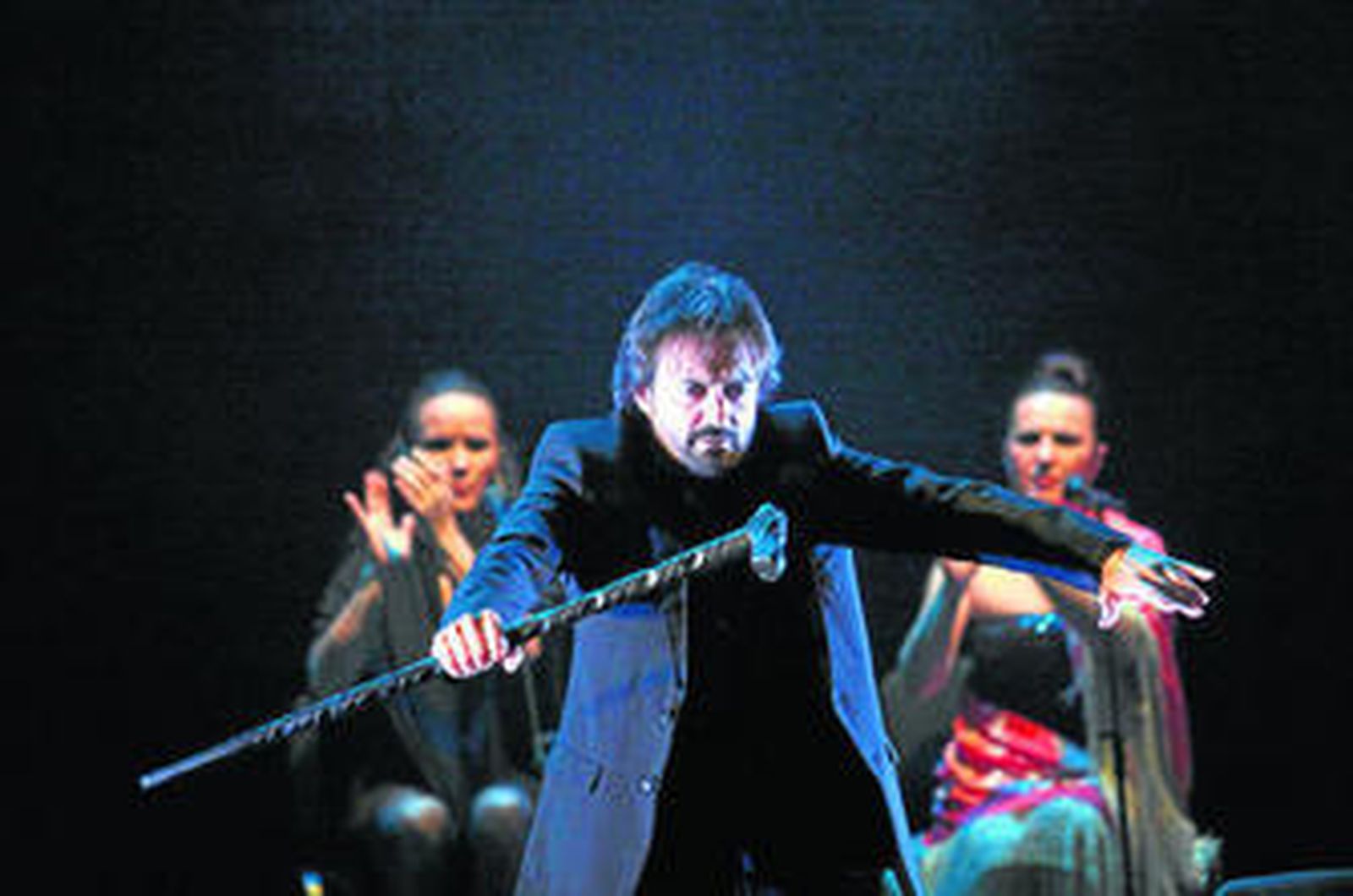 Imagen del espectáculo de los linenses, ayer en el Palacio de Congresos.