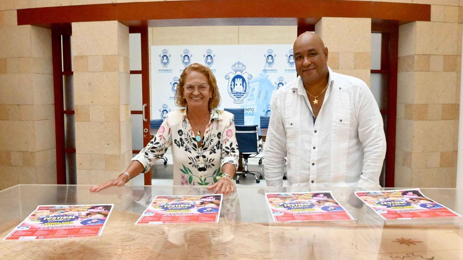 El exterior de la plaza de toros de Las Palomas de Algeciras acogerá del 28 al 31 de agosto el Festival Latino.