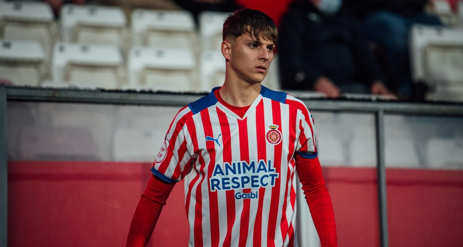 Álex Sala, en un partido con el filial del Girona.