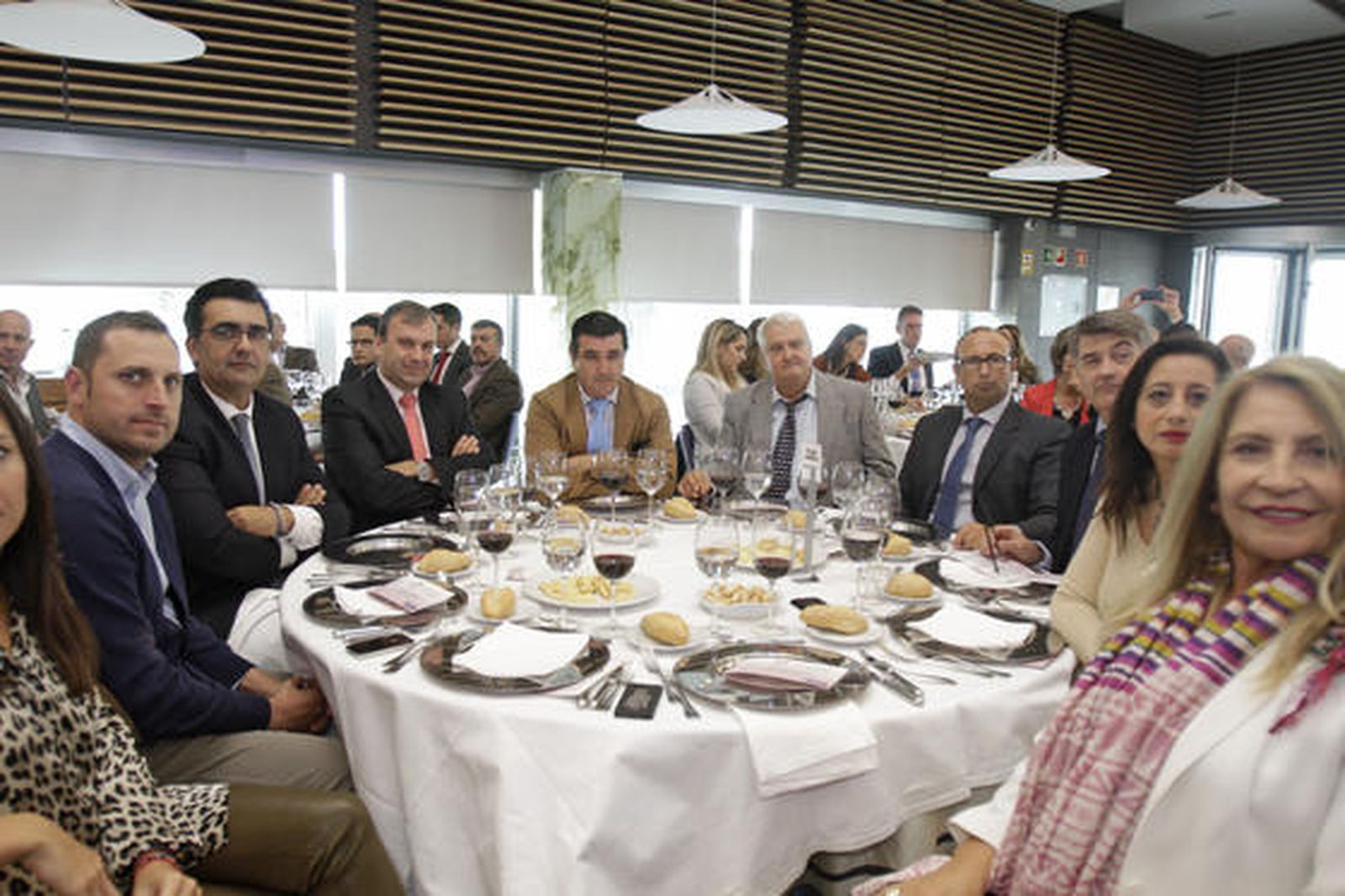 Auxiliadora Izquierdo, Alejandro Varela, Jesús Otero, Rafael Fernández, Alfonso Pozuelo, Javier Vicente Argüelles, Ángel Coronado, Juan Carlos García Argente, Pilar Gómez Reina y Josefa Díaz.

Foto: Julio Gonzalez, Lourdes de Vicente y Joaquin Pino