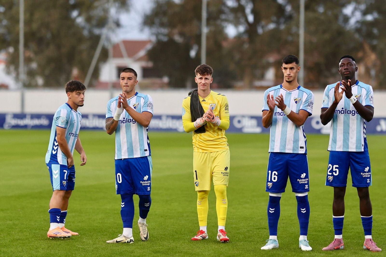 El Atlético Malagueño se estrena ante el UCAM Murcia (1-0)