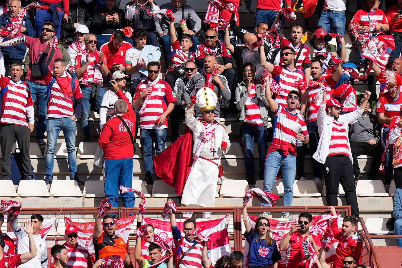 El Albacete-Granada CF, en imágenes