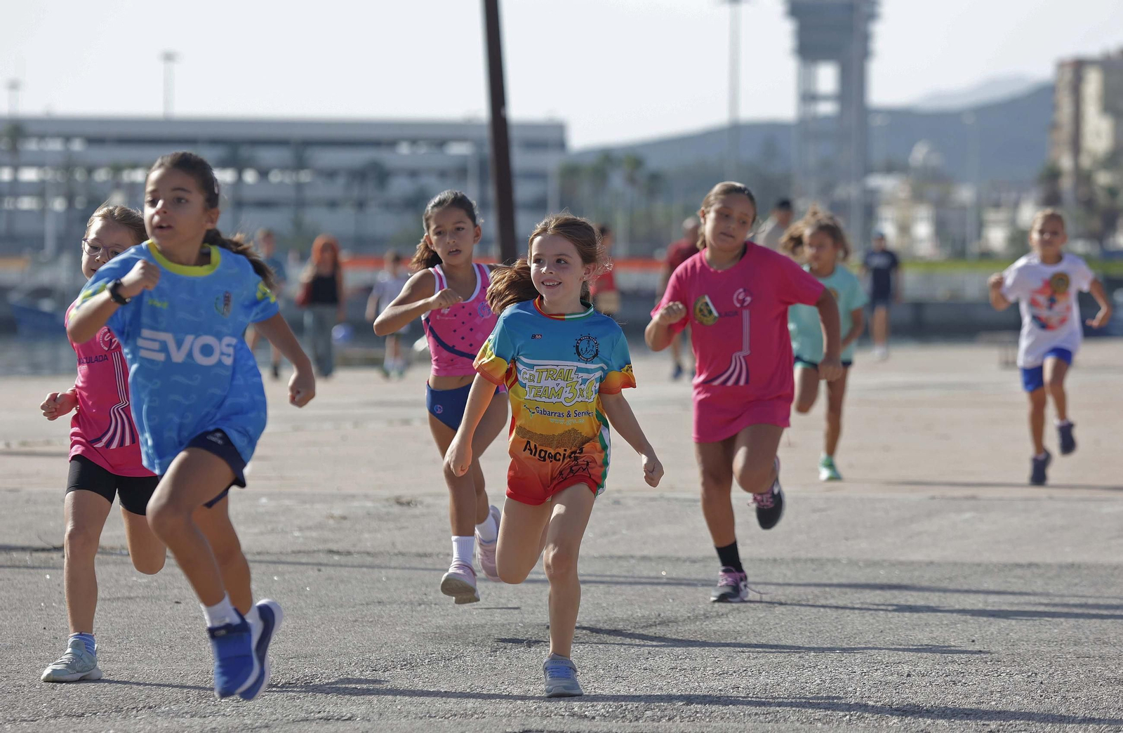 Fotos de la XXVI Carrera Popular 'Virgen del Pilar' en Algeciras