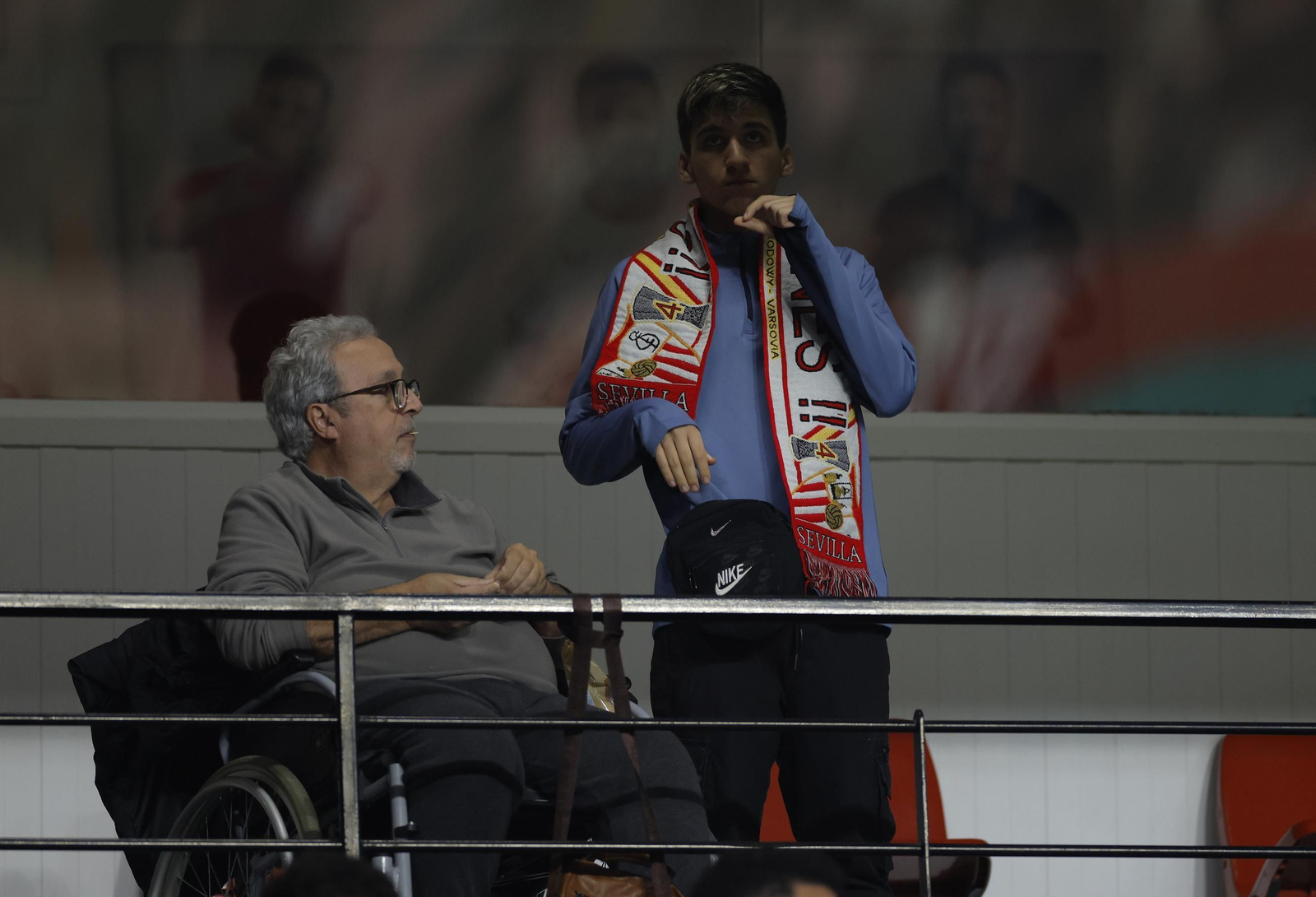 Búscate en las fotos del Sevilla Fc - Fc Barcelona