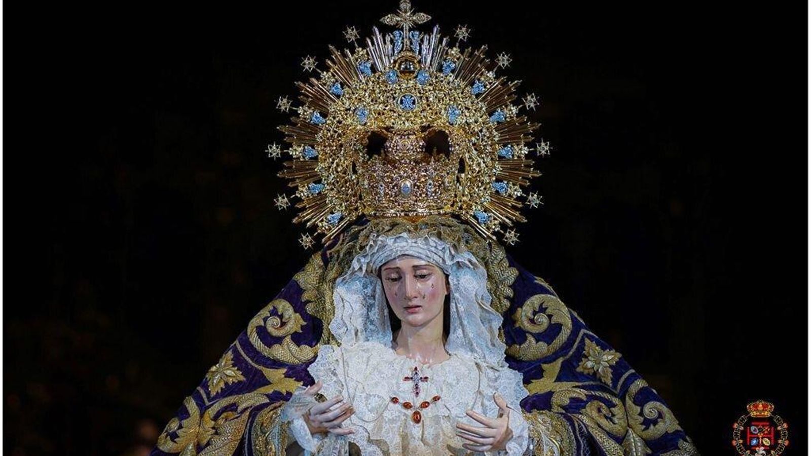La Dolorosa de la Santa Cena de Jerez con su nueva corona