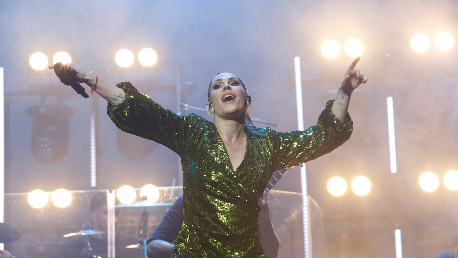 Fotos del concierto de Malú en La Línea