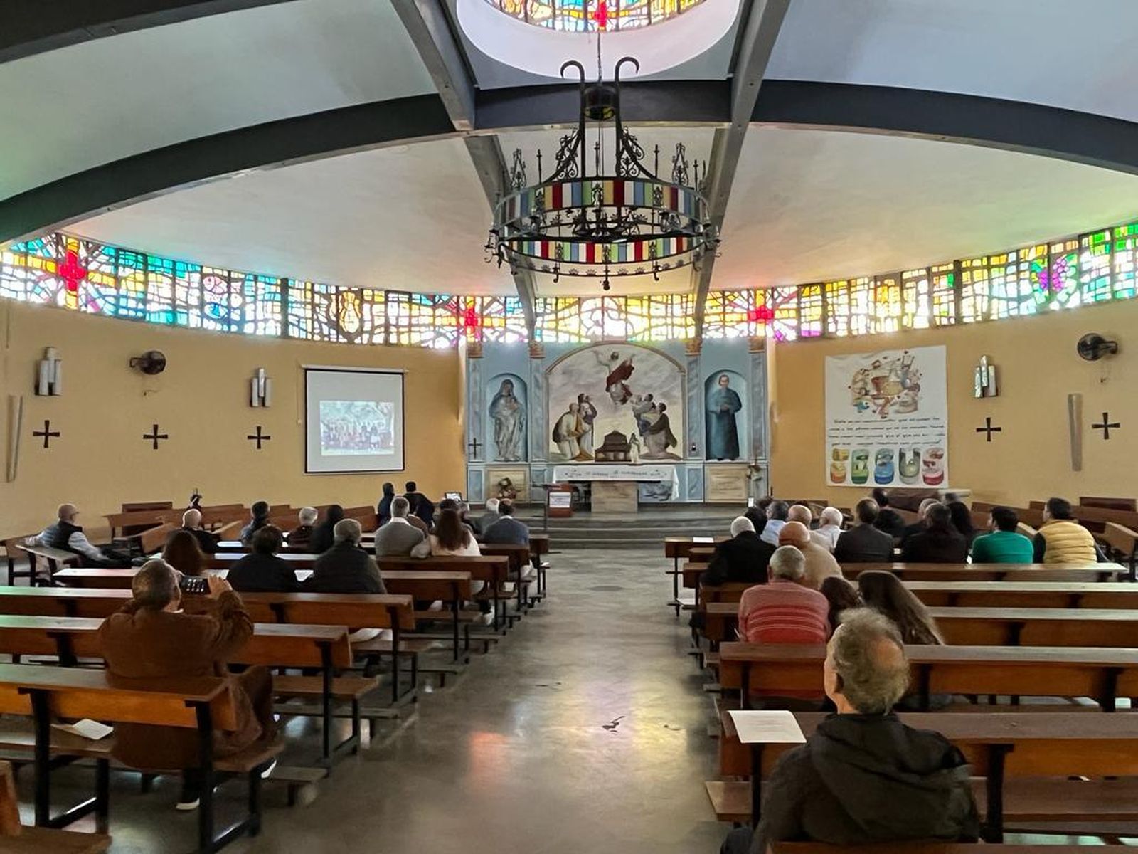 La jornada de puertas abiertas del colegio Maristas de Huelva en imágenes