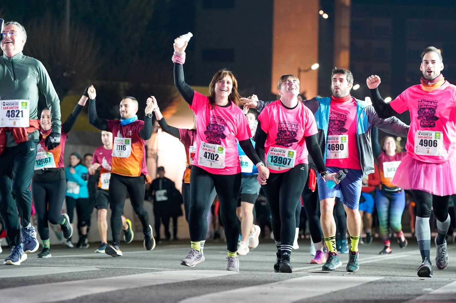 En imágenes: búscate en tu llegada a meta de la Carrera de San Antón 2026 (3)