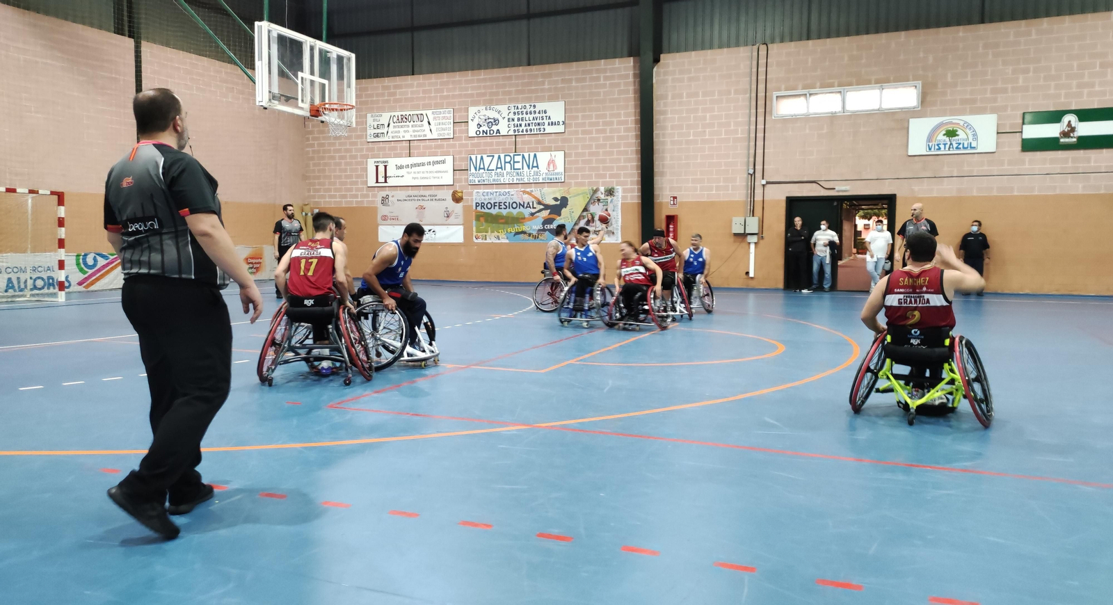 Una jugada de ataque del Covirán Churriana Inclusivo ante el BSR Vistazul.