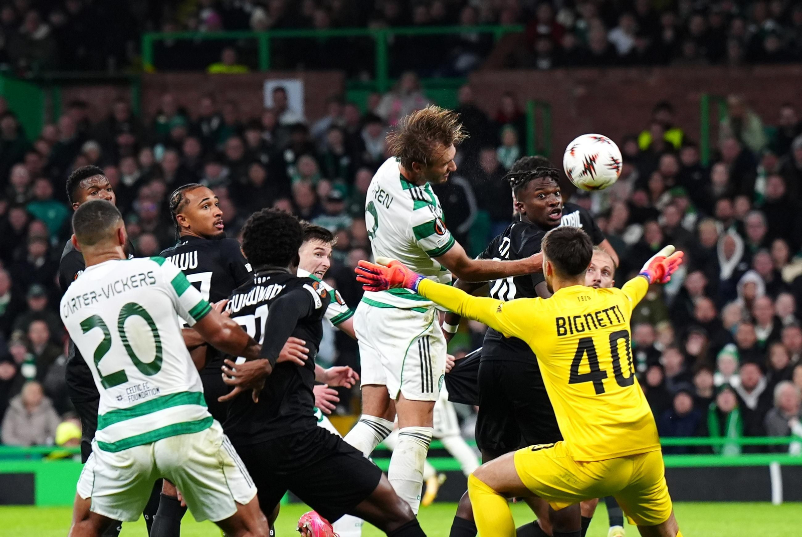 Celtic-Sturm Graz (6).jpg