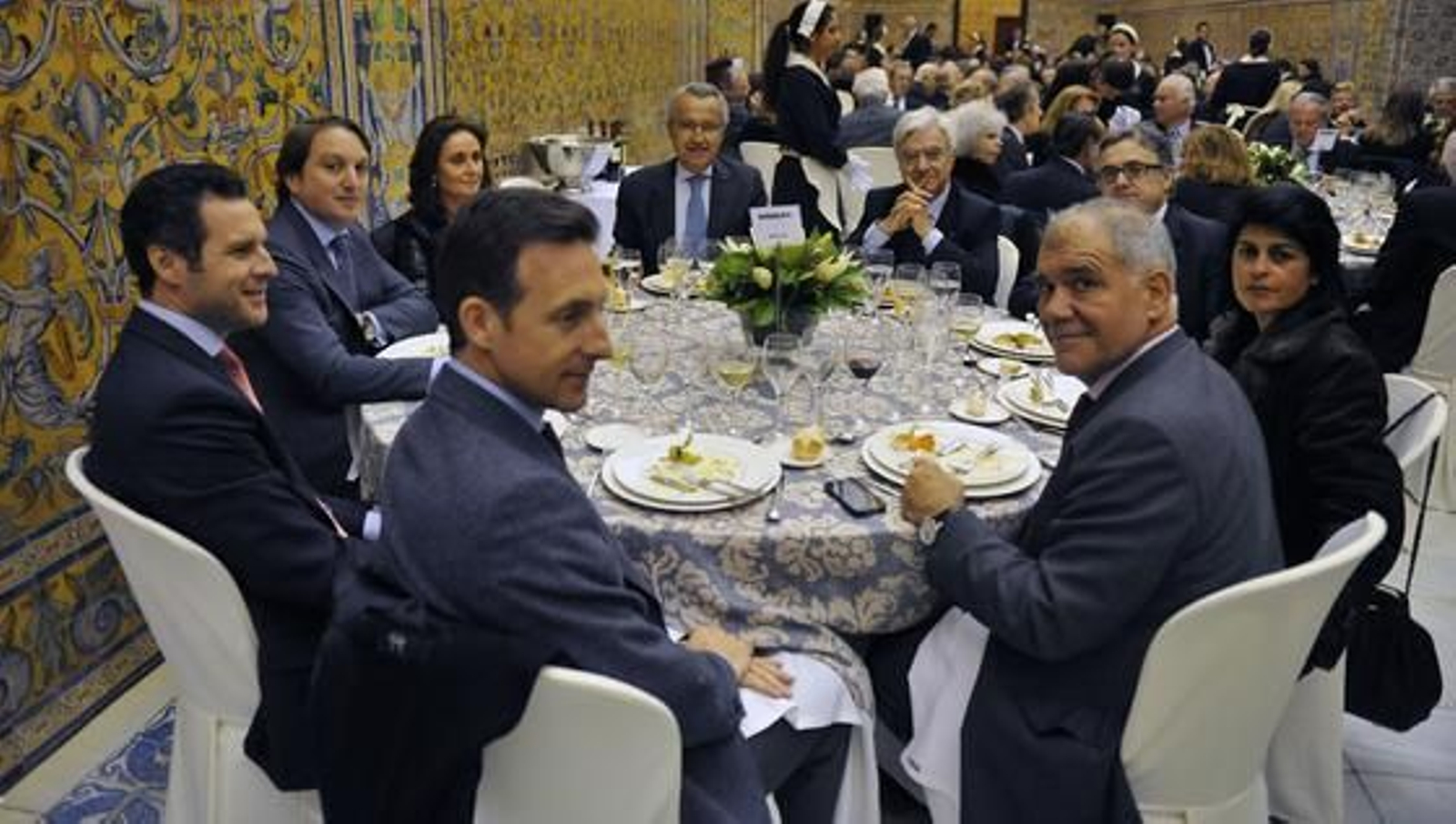 Luis Sánchez Manzano, José María Pérez, Carlos López, Concepción Velasco, Pablo Gutiérrez-Alviz, Francisco Baena, Antonio Yélamos, Elisabeth Martins y José Luis Berrendero.

Foto: Antonio Pizarro / Juan Carlos Vázquez / Victoria Hidalgo / Manuel Gómez