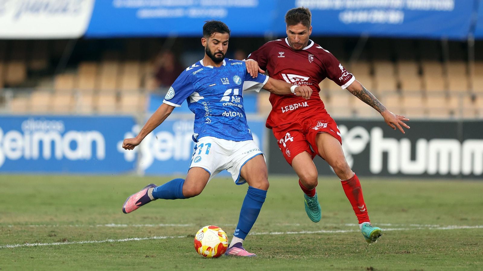 Imágenes del Xerez DFC contra el Atlético Antoniano en Chapín