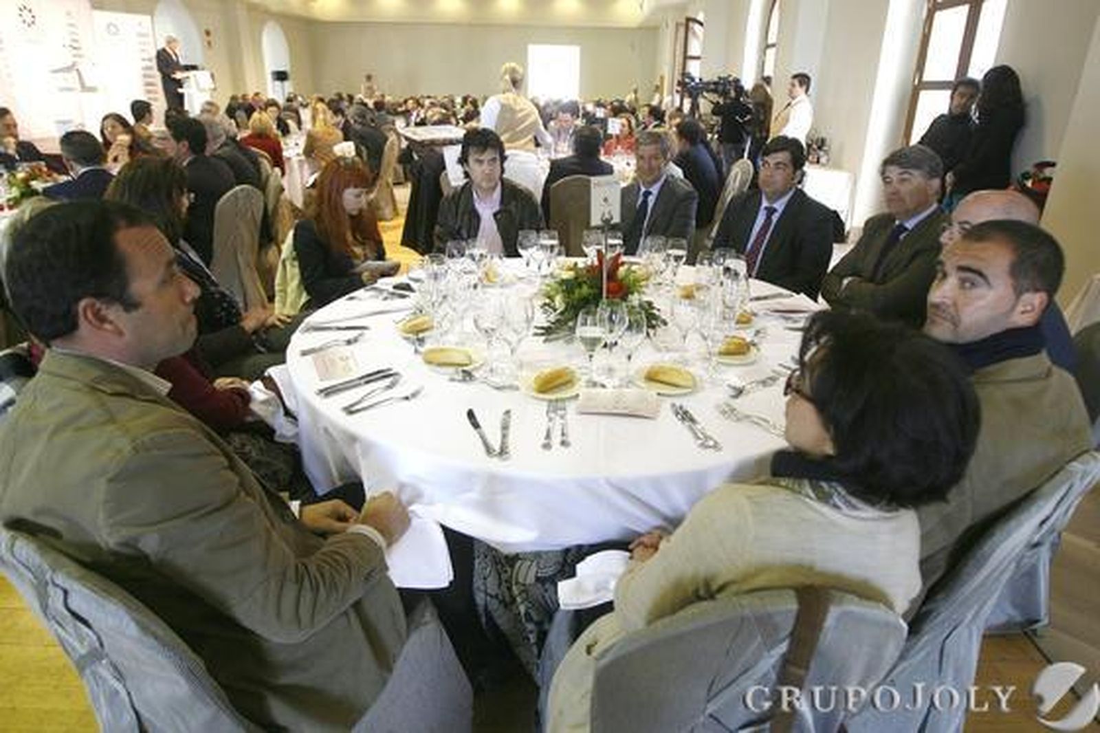 Luis Morales, Marinela Monge-Vidal, Luisa Bea Román, Vanessa Alonso, Antonio Sales, Carlos Tomé, Francisco Álvarez, Enrique Juan, Luis López y Macarena Laínez.

Foto: Julio Gonzalez-Joaquin Pino-Jose Braza