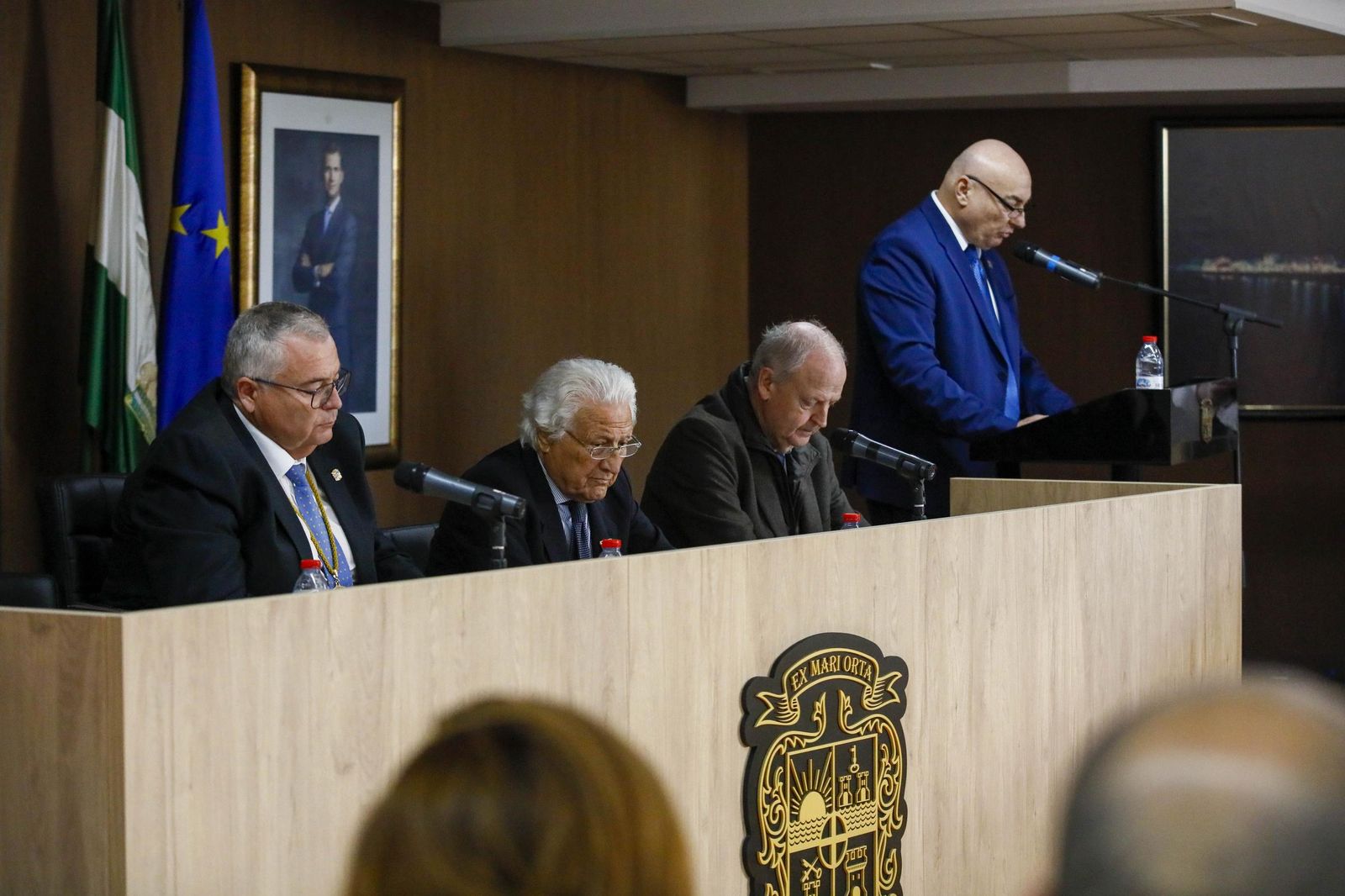 Las imágenes del nombramiento de hijo predilecto de Garrucha a José María Martínez de Haro