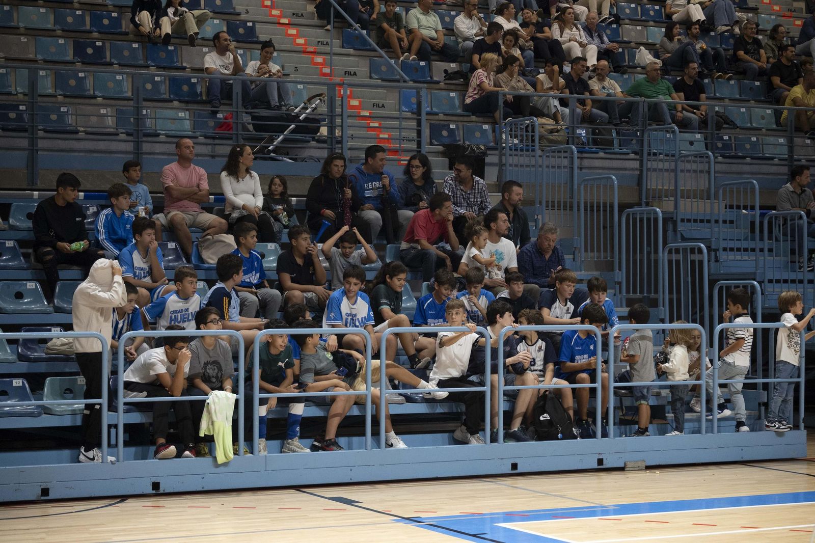 Imágenes del partido entre el Ciudad de Huelva y Biele ISB