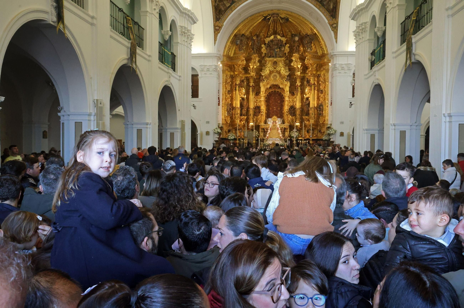 Interior de la ermita en la Candelaria.