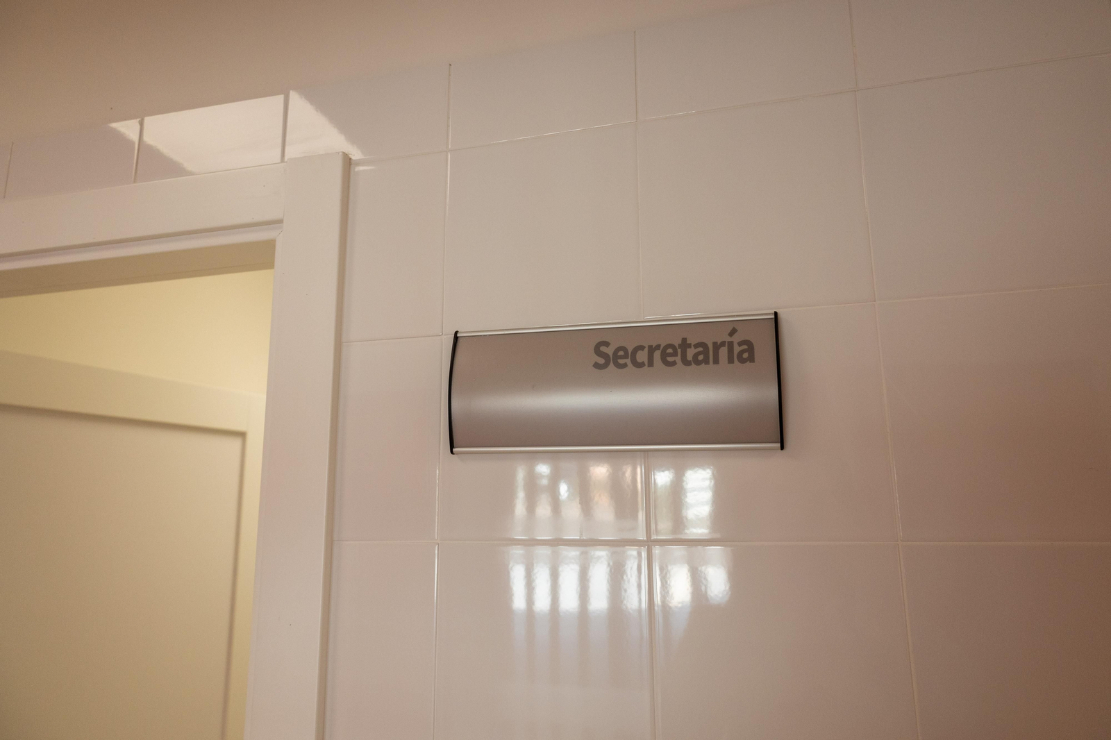 Un recorrido en imágenes por el interior del nuevo colegio del Ensanche Sur en Huelva