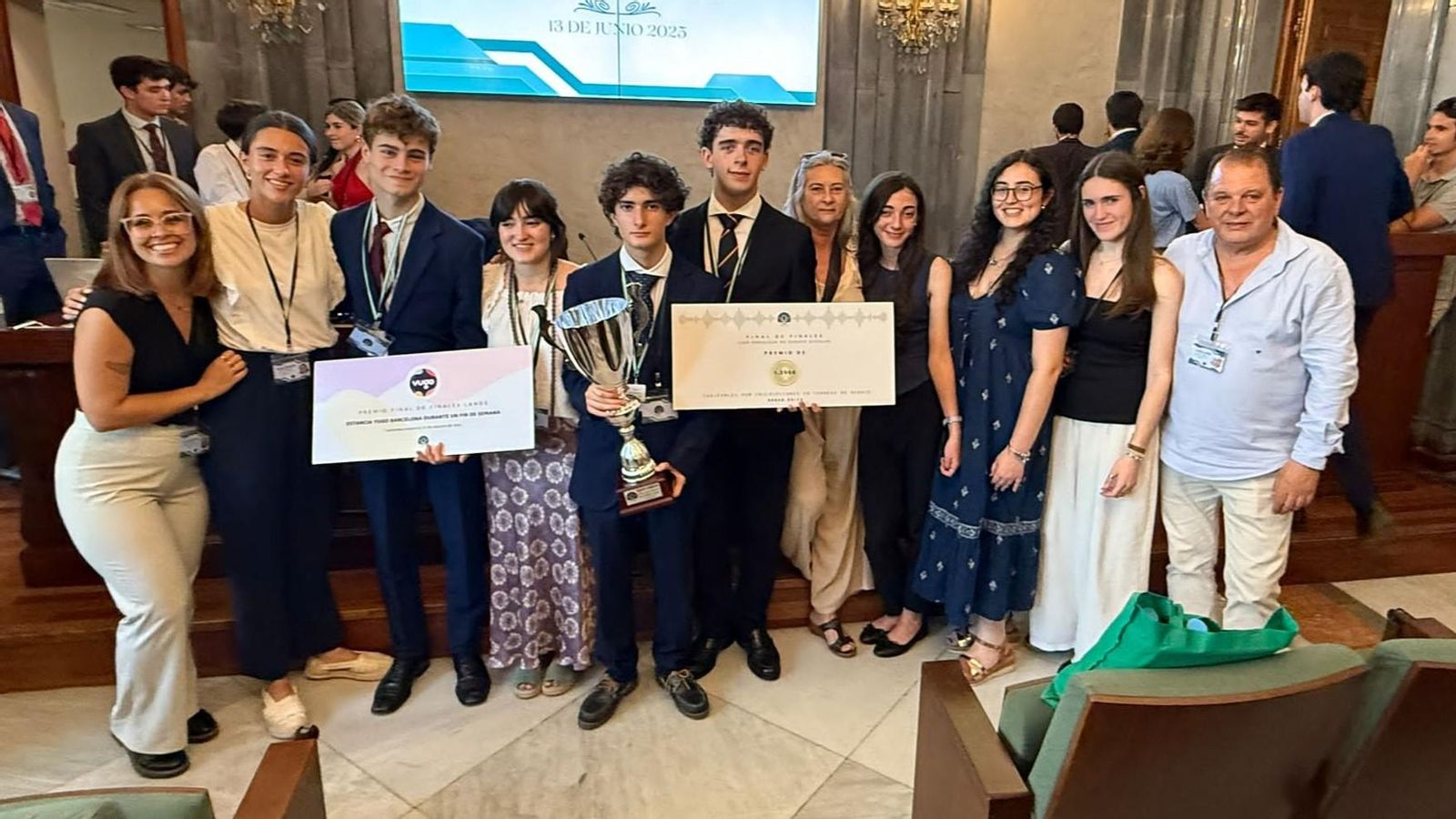 Los equipos del Liceo participantes en la final de la liga LANDE