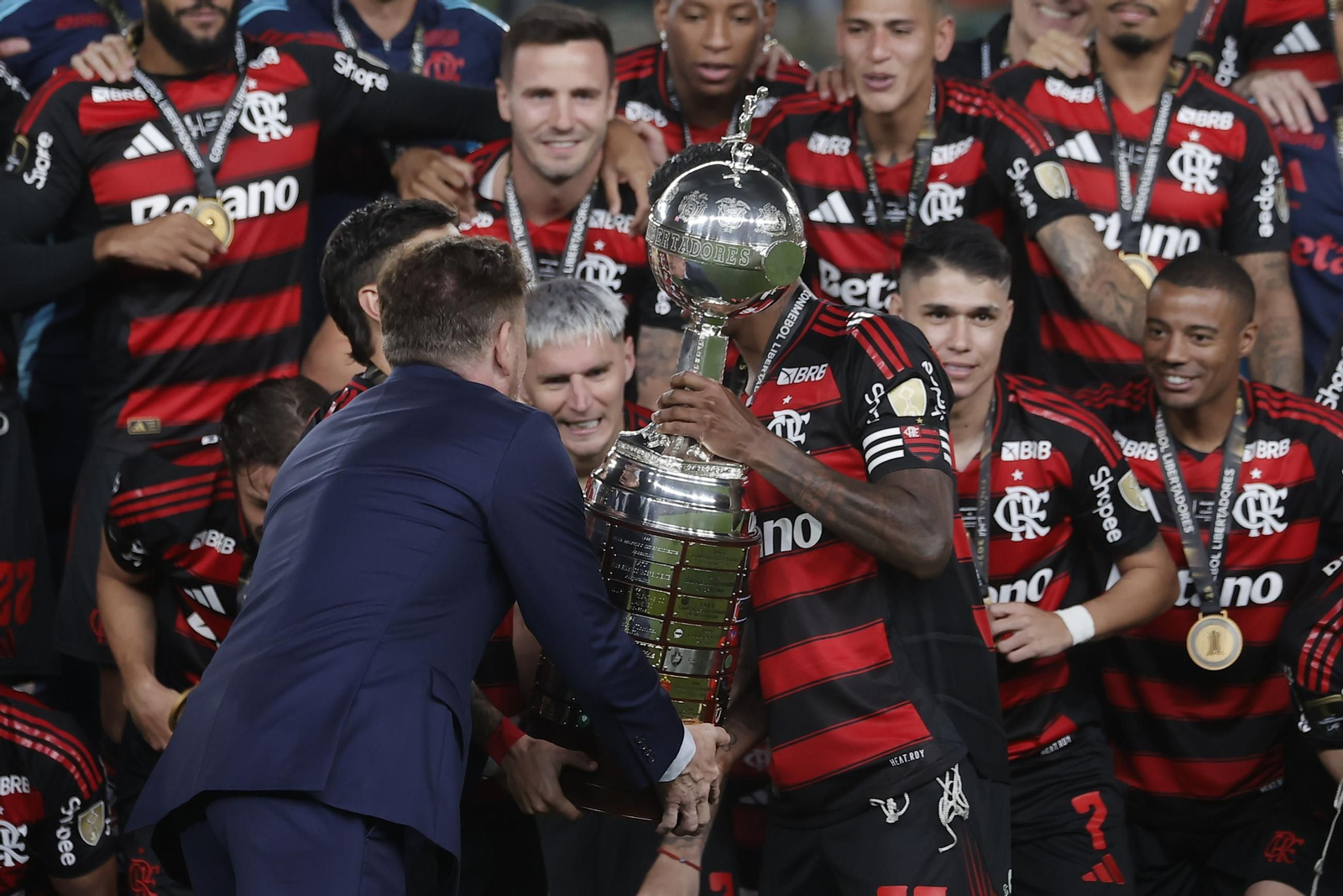 Las fotos de la final de la Copa Libertadores con triunfo de Flamengo sobre Palmeiras