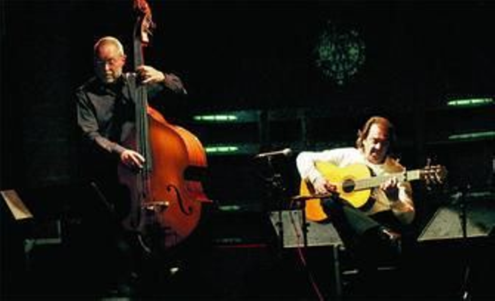Dave Holland y Pepe Habichuela deleitaron al público en un recital de enorme musicalidad.