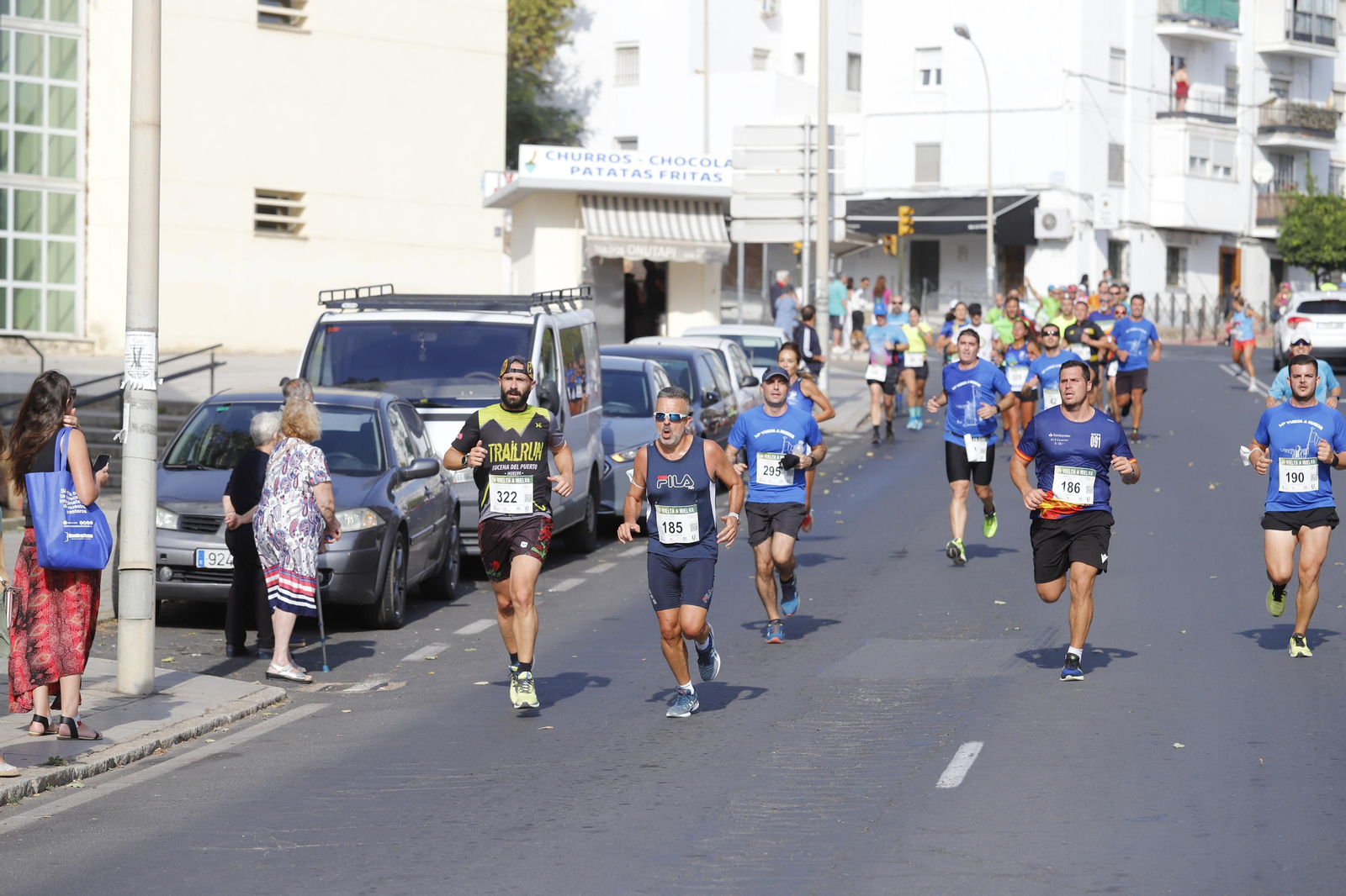 Las imágenes de la vuelta a Huelva de atletismo