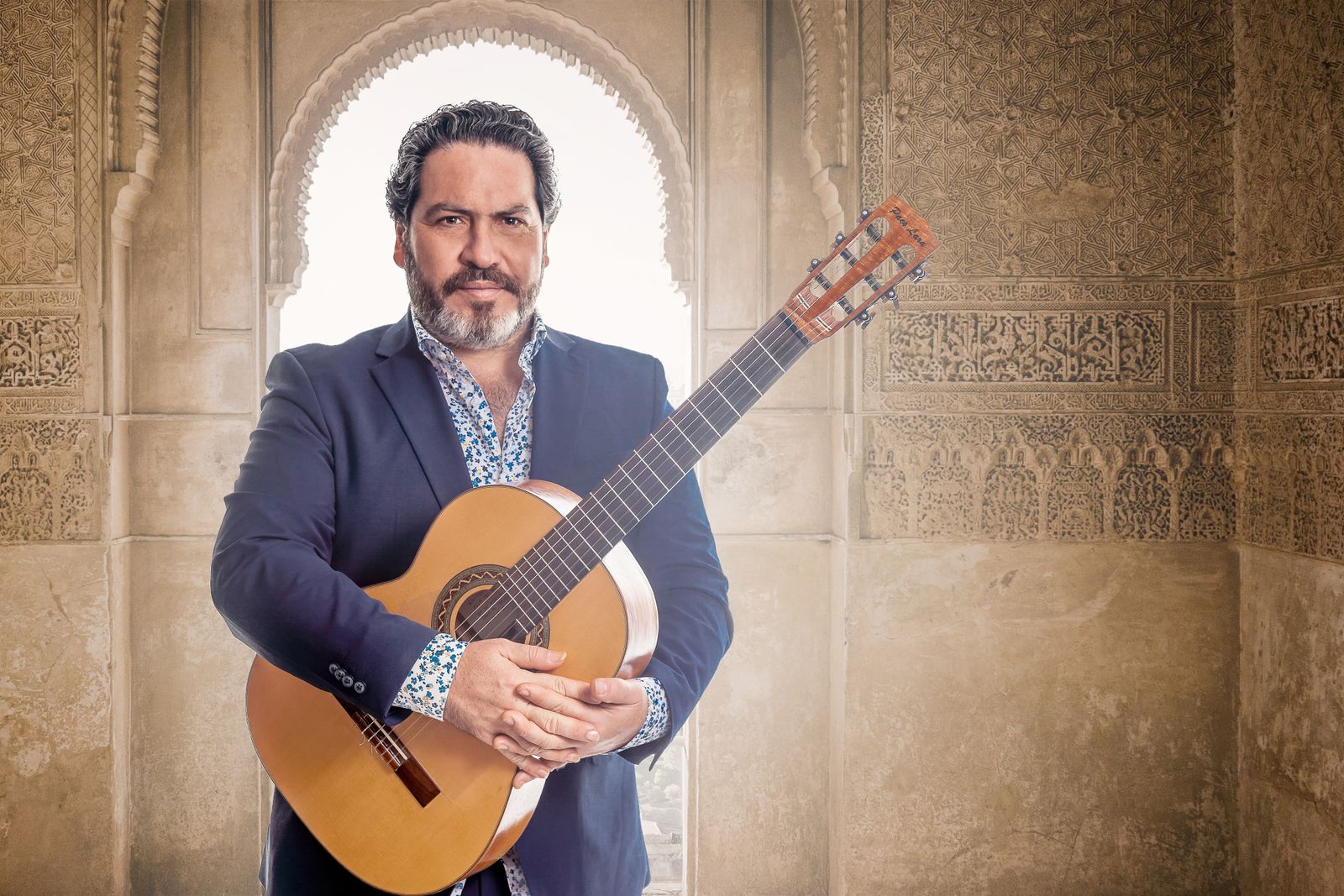 Imagen de la portada del disco del jerezano Paco Lara.