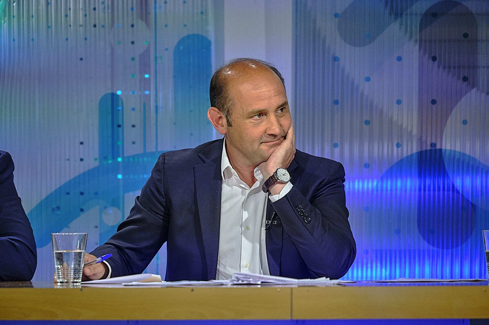 Los gestos de los candidatos durante el debate de las municipales en Onda Cádiz.