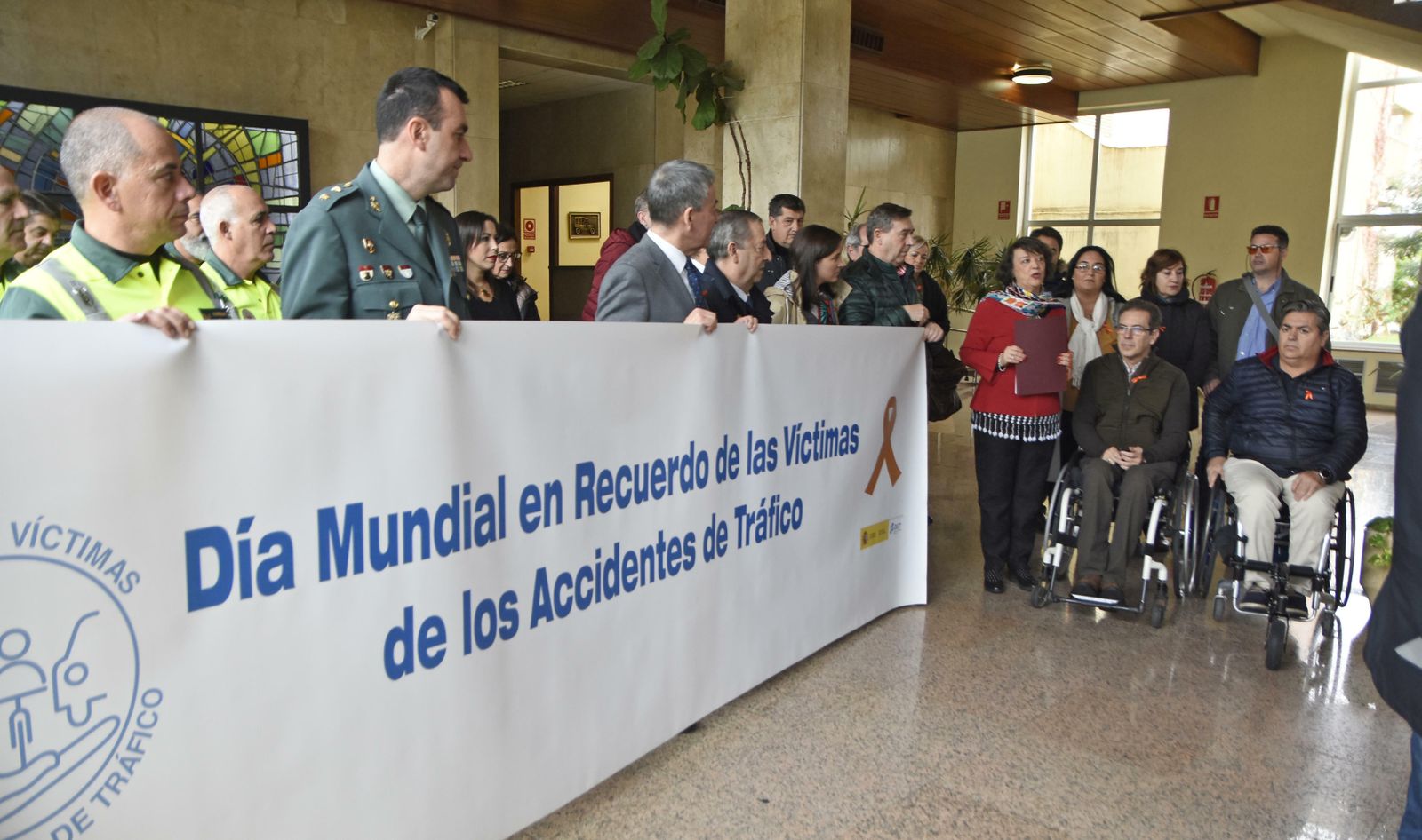 Acto en homenaje a las víctimas de accidentes de tráfico.